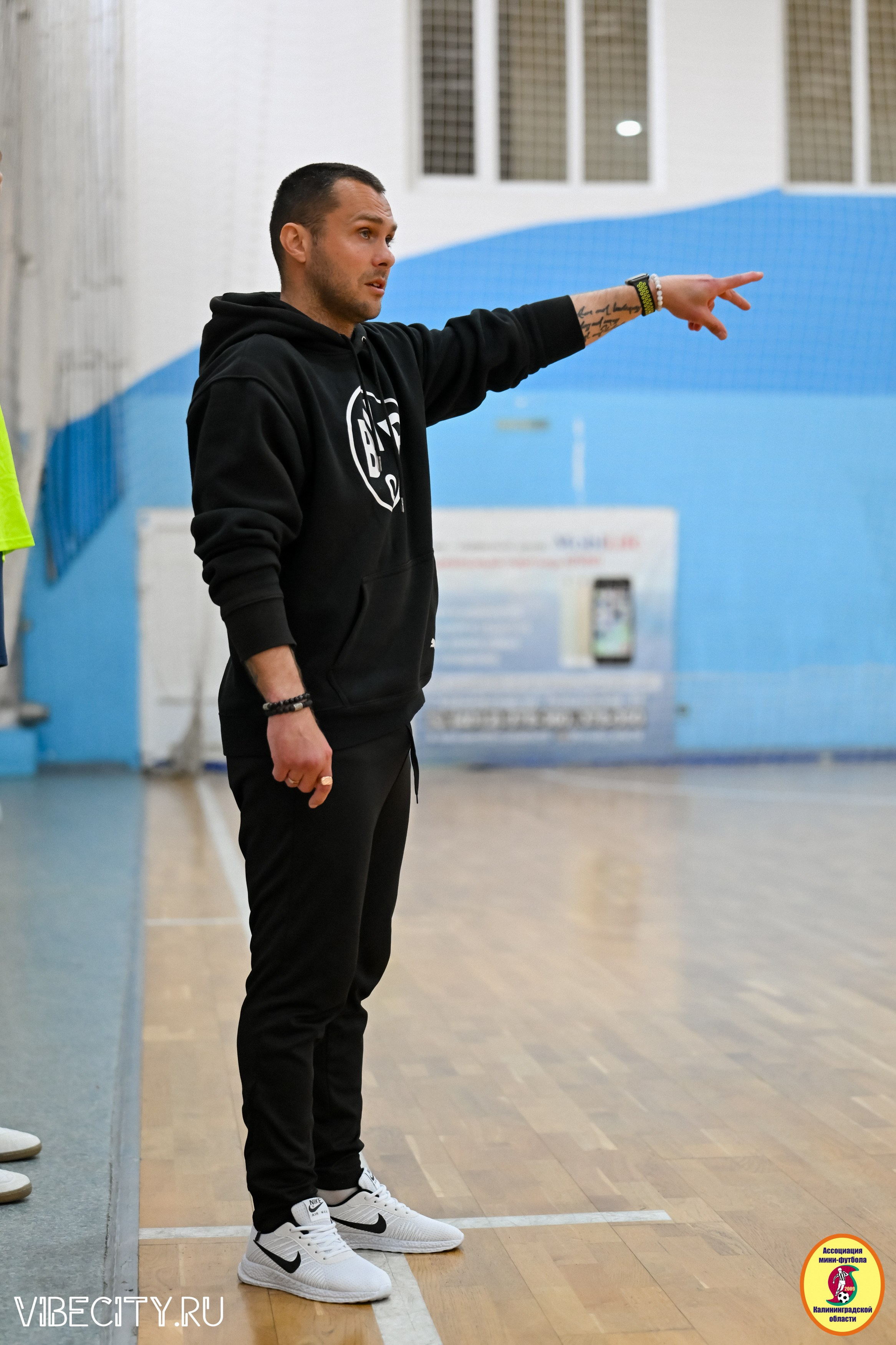 8 тур Корпоративной Бизнес-Лиги по футзалу. VIBECITY.RU Вайб Сити Ру Фоторепортажи Фотоотчеты Калининград