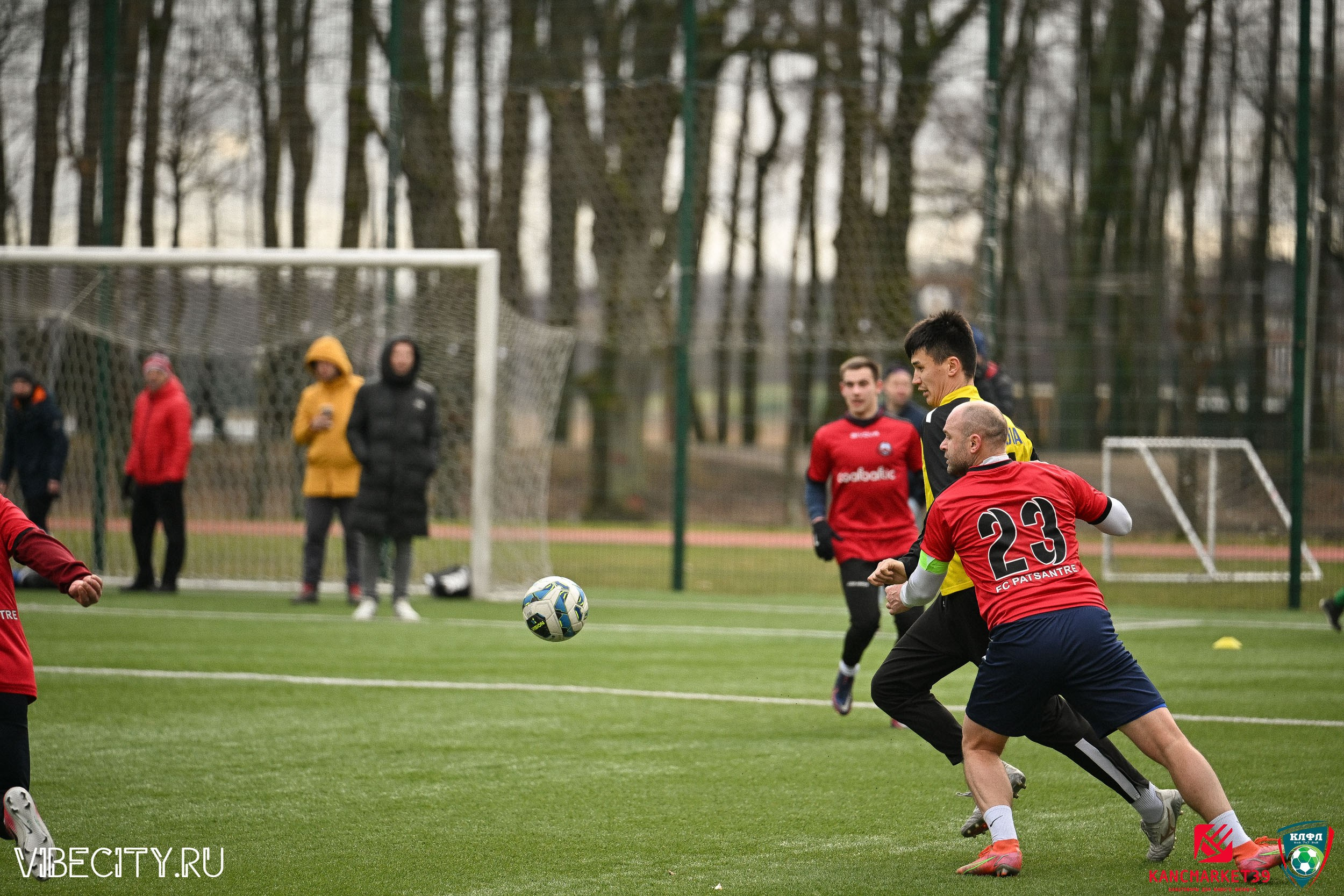 XX ЧЕМПИОНАТ КАЛИНИНГРАДСКОЙ ЛФЛ КАНЦМАРКЕТ39 сезона 2024–2025 гг. VIBECITY.RU Вайб Сити Ру Фоторепортажи Фотоотчеты Калининград