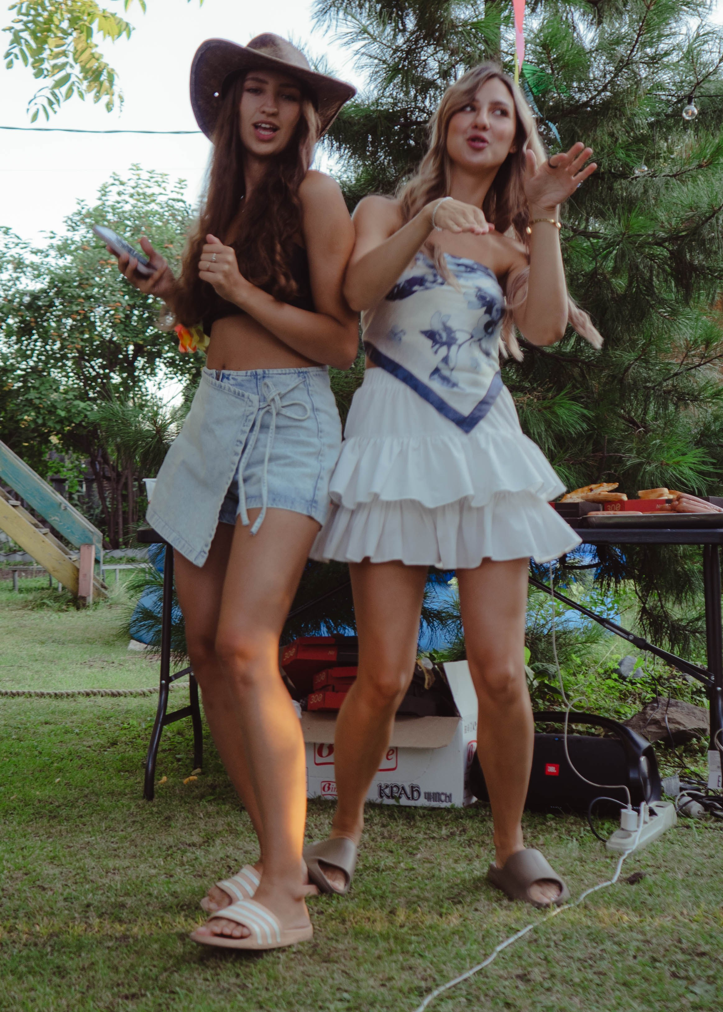 Гавайская вечеринка. Кир Анисин. Режиссер & фотограф