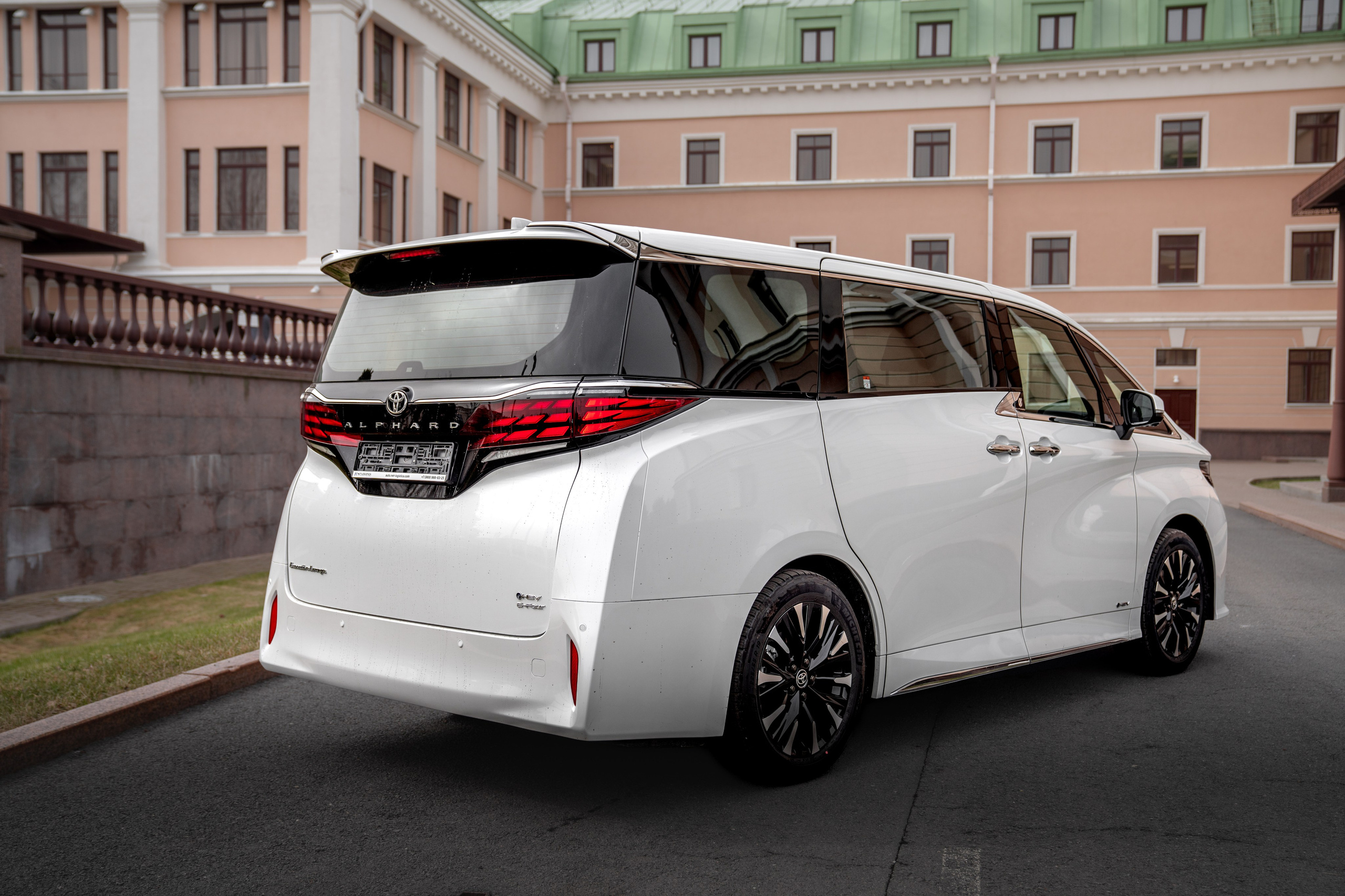 Фото для продажи авто. Фотограф в Санкт-Петербурге Мария Александрова