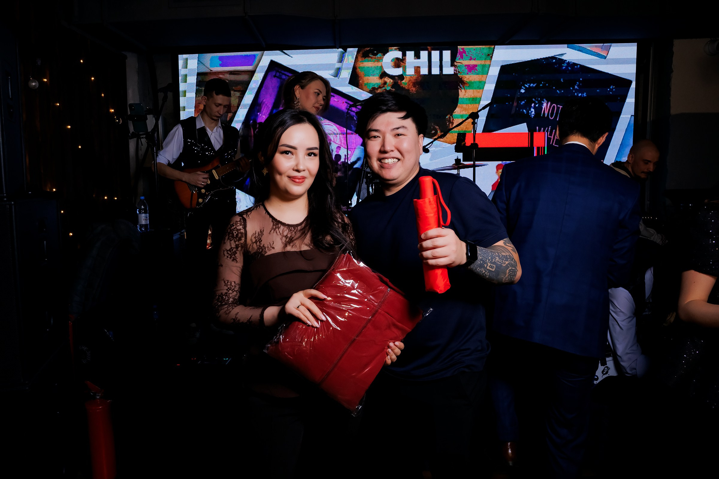 Chechil Pub на Жарокова-Chechil Жарокова. Репортажный фотограф в Алматы Каюпов Сержан