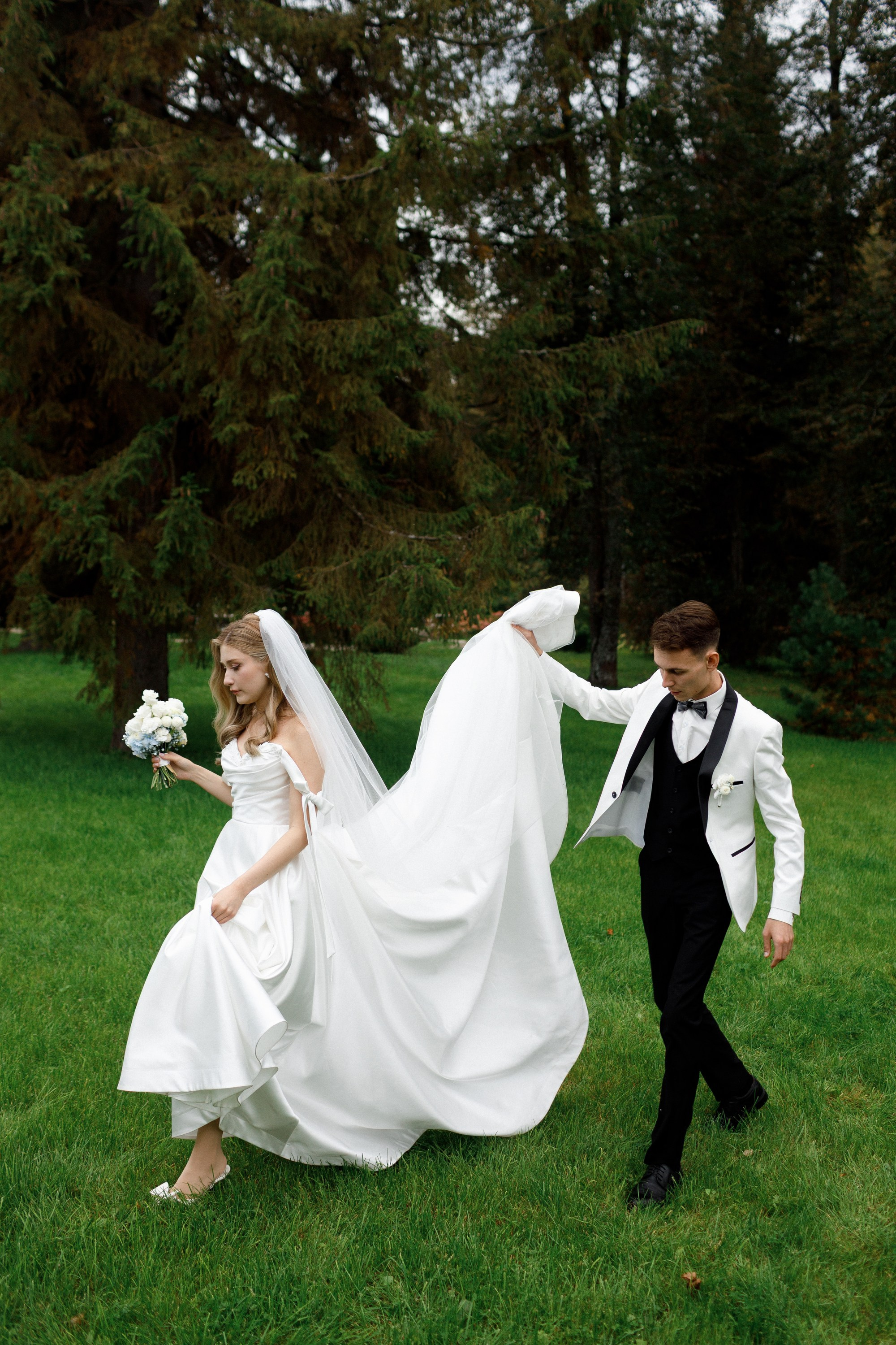 Максим и Александра. Свадебный фотограф в Ижевске Владимир Мещеряков