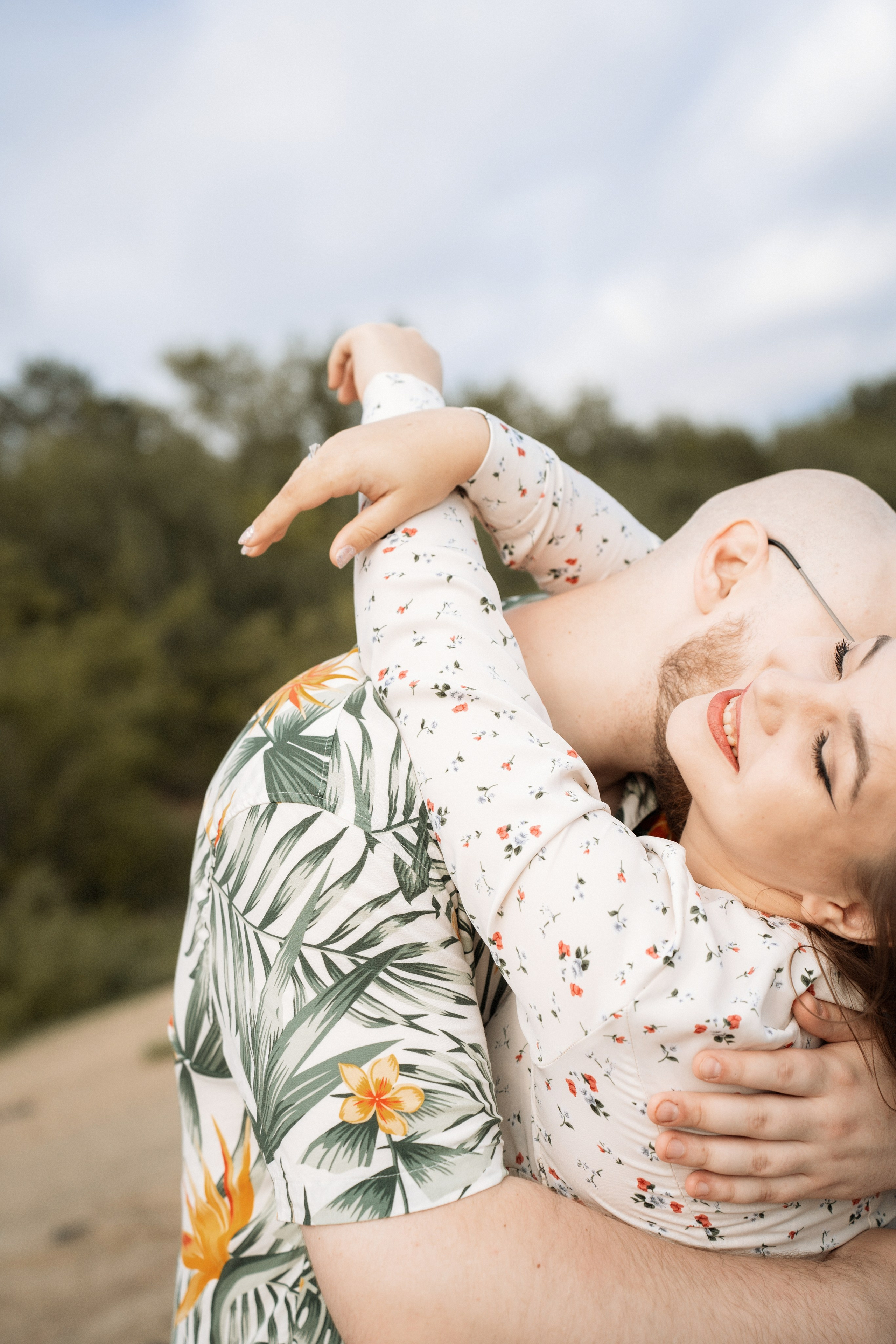 Алена и Максим. Фотосессия на реке. Яна Орехова. Фотограф в Томске