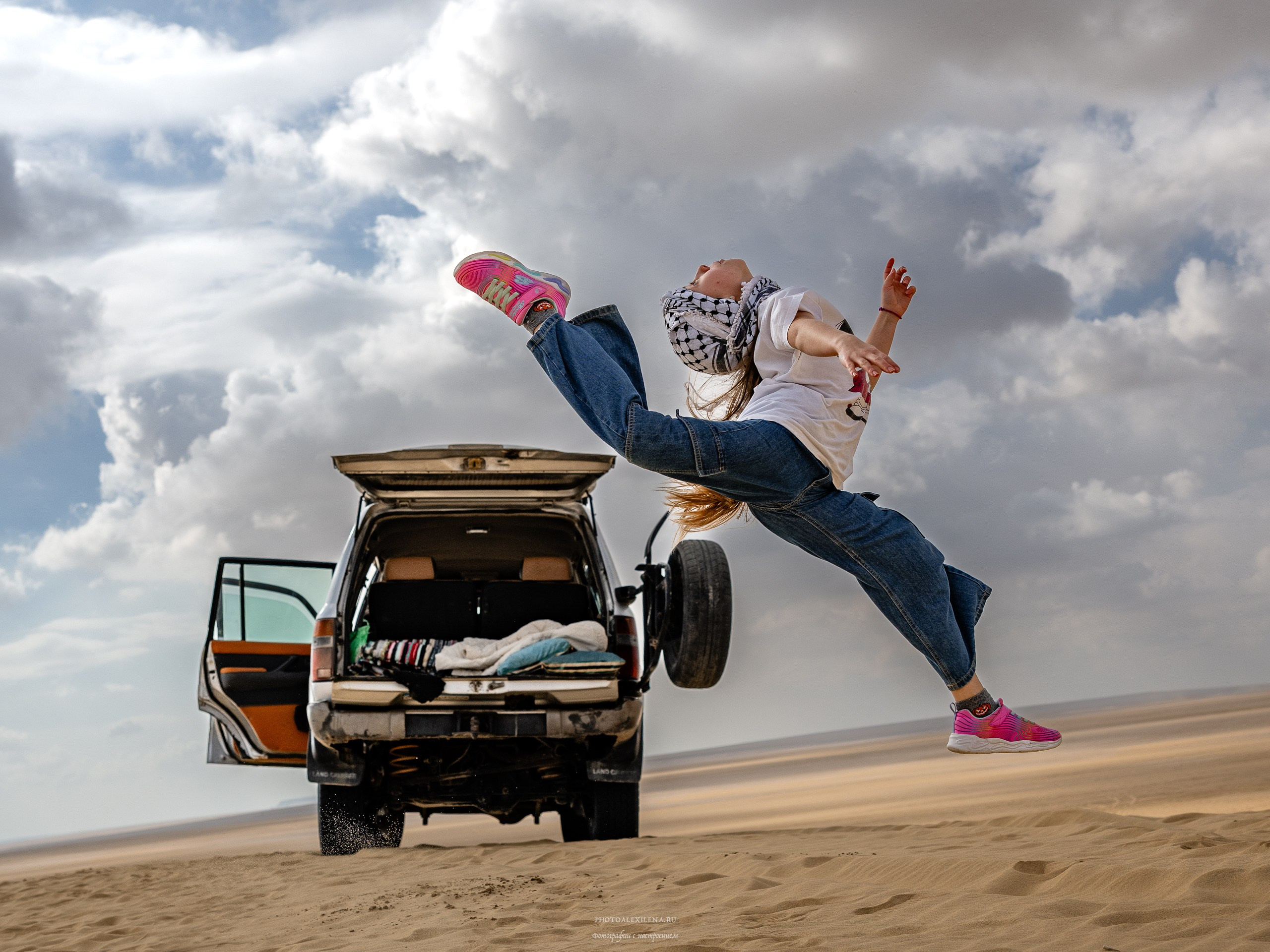 Снова в пустыню, за скелетами…. Авторские стильные фотокартины