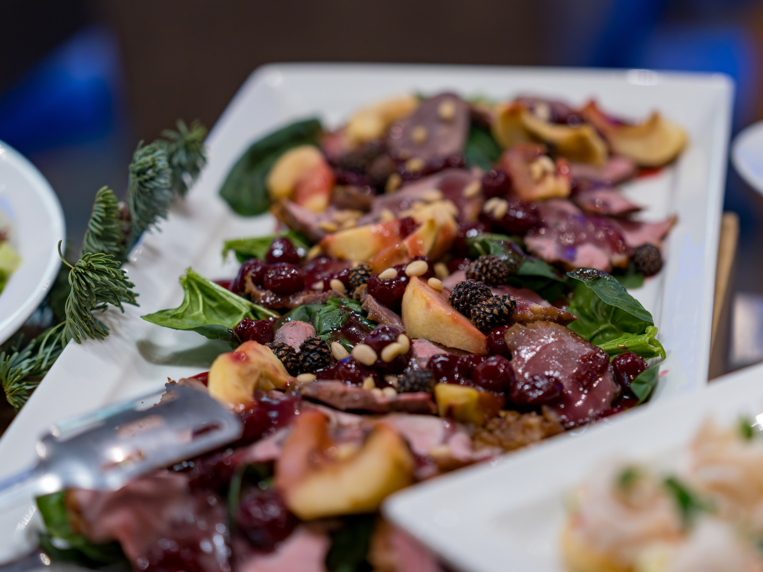 Новый год 2024 в ресторане Эрбелия. Репортажный фотограф в Красной Поляне и Сочи Павлюченко Екатерина