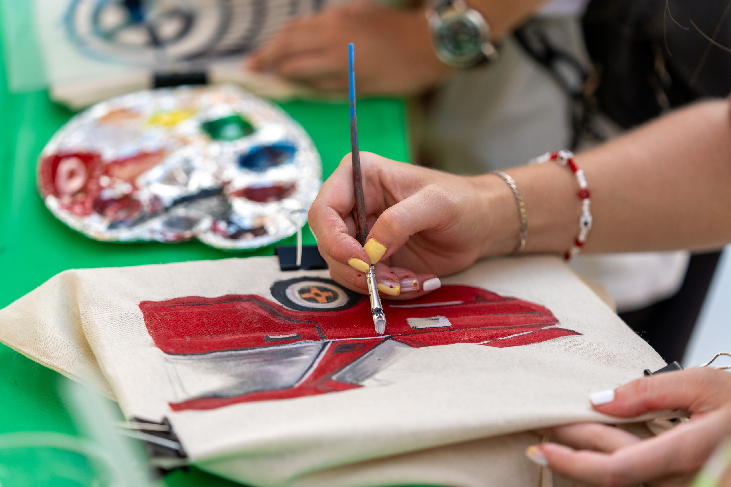 Фотоотчет партнеской интеграции для сети «Пятерочка» на фестивале «Grounded». Репортажный фотограф в Красной Поляне и Сочи Павлюченко Екатерина