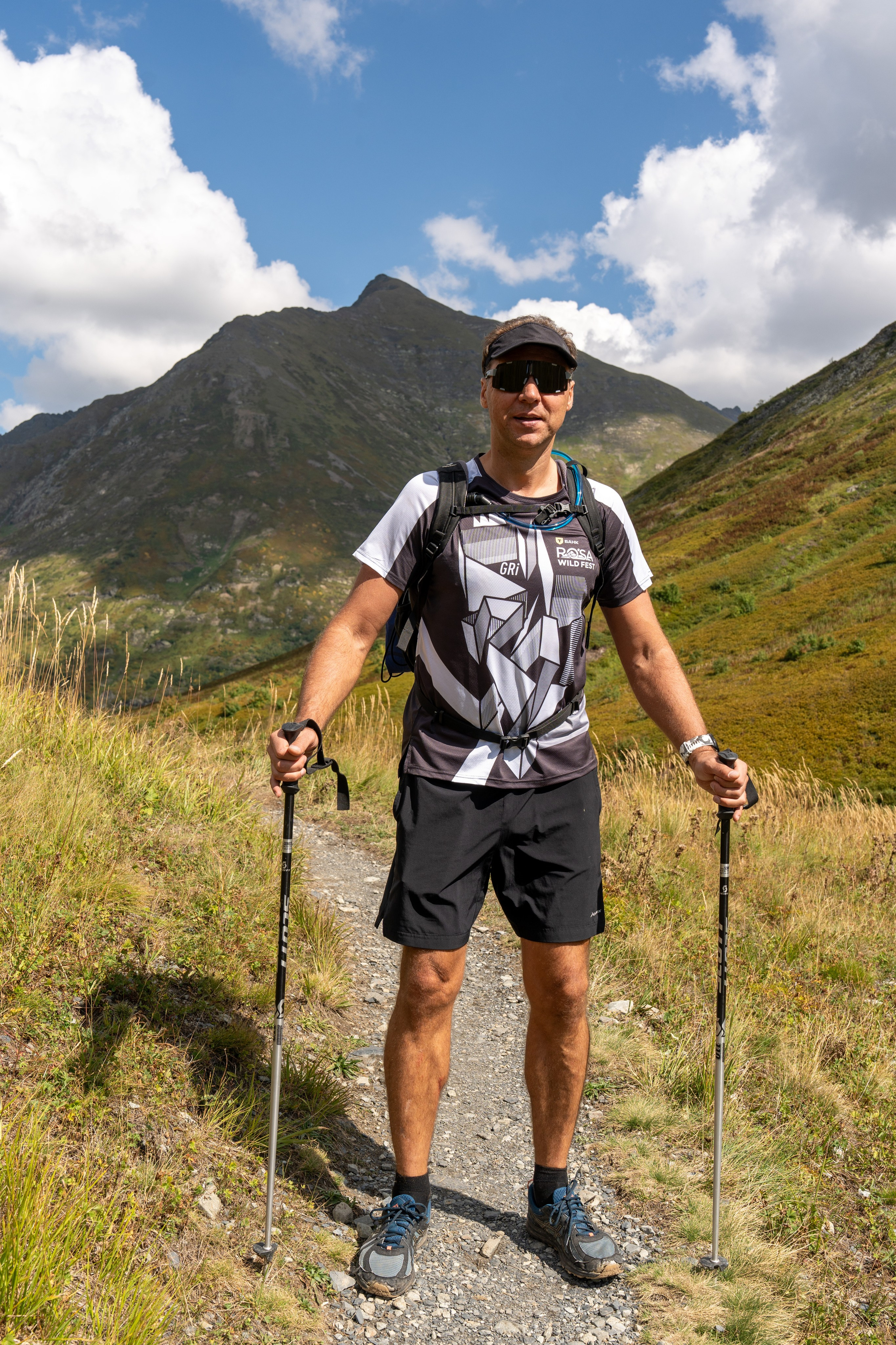 Поход для профсоюза курорта «Газпром Поляна» на Бзерпинский карниз. Репортажный фотограф в Красной Поляне и Сочи Павлюченко Екатерина