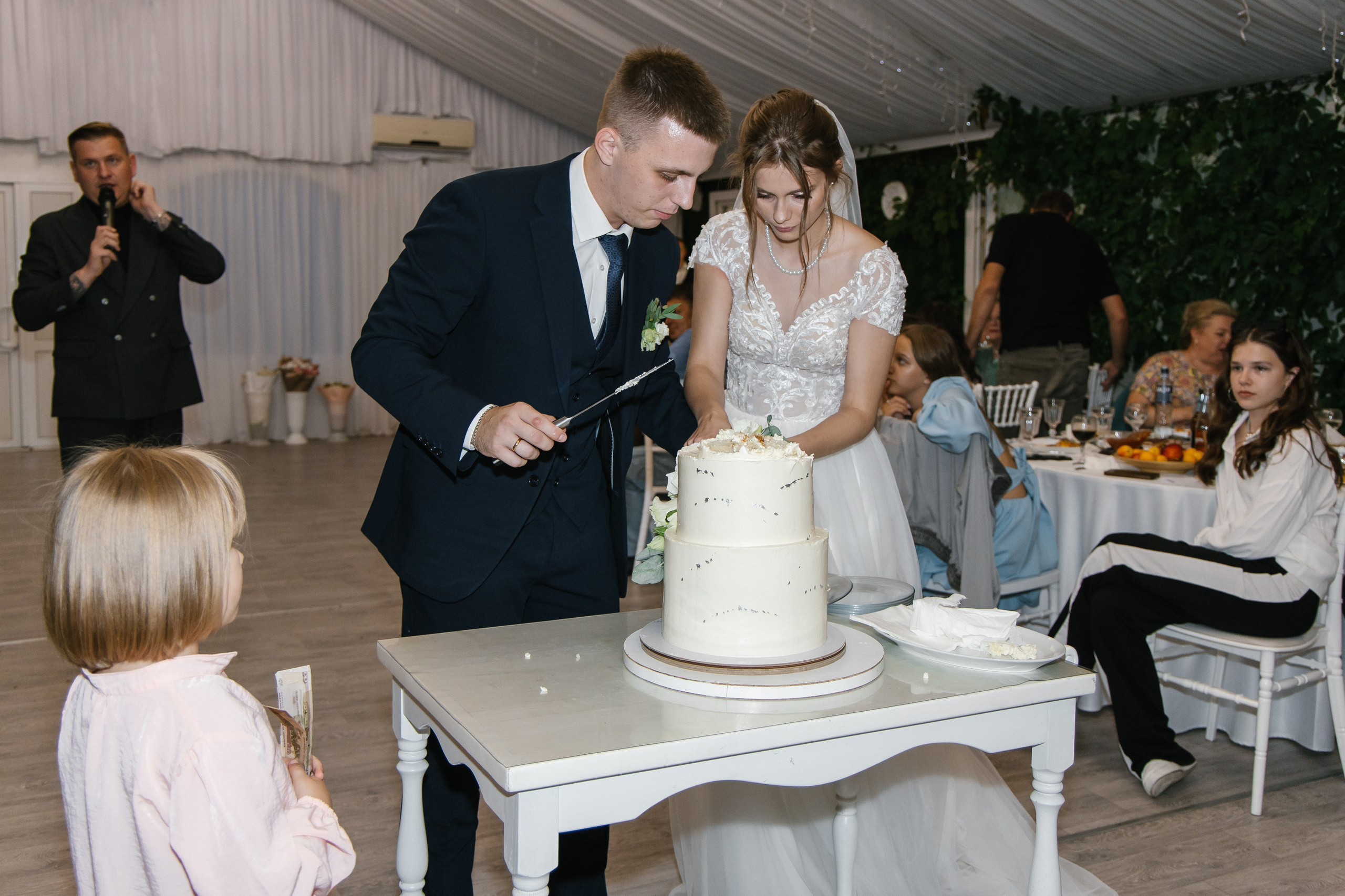 Ксения и Антон (полный день). Фотограф в Барнауле Юлия Садвокасова