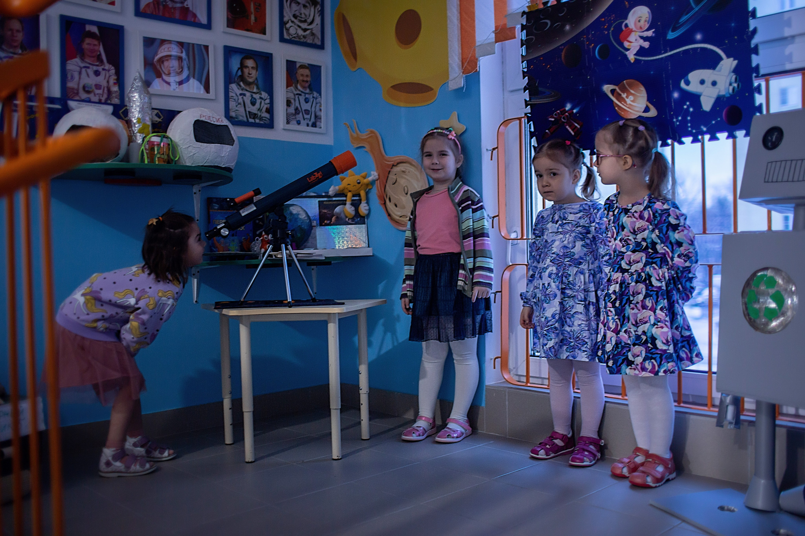 День в саду_Зима_2023 год. Семейный фотограф в Санкт-Петербурге