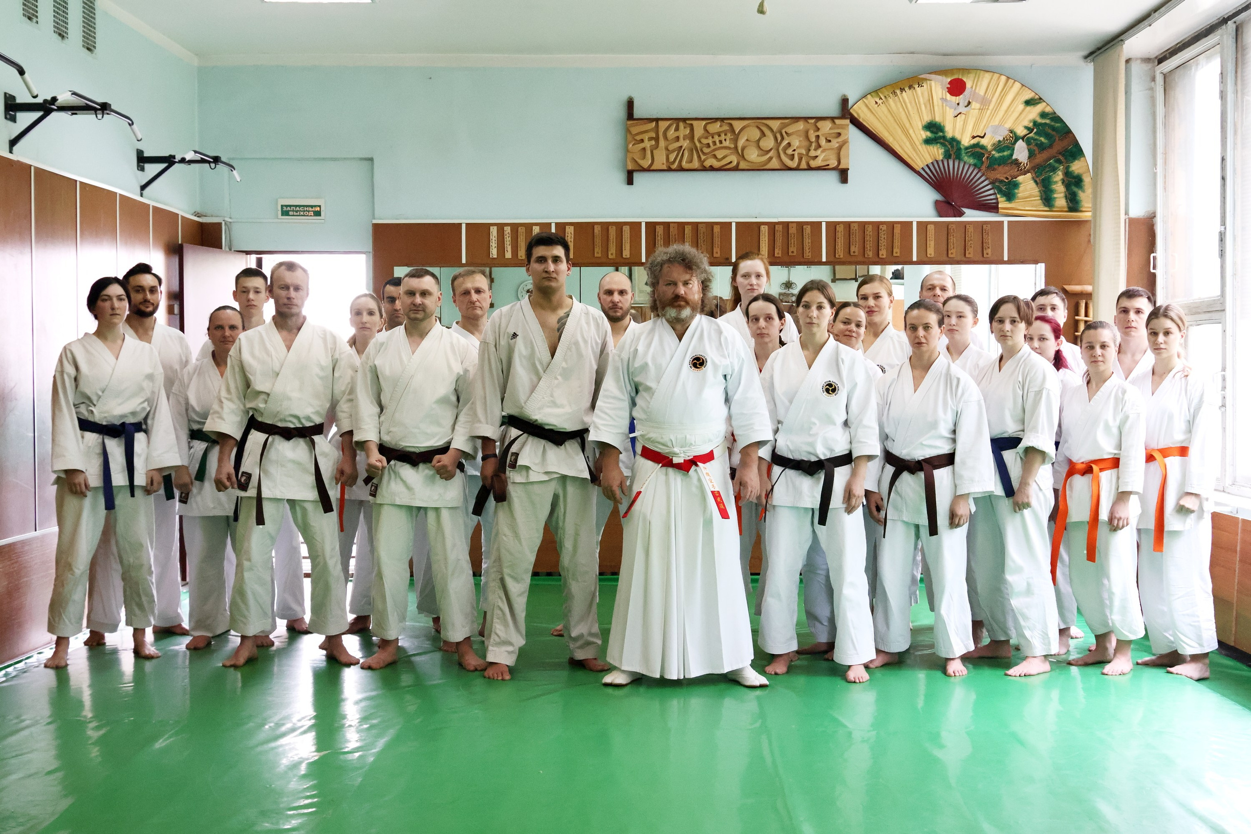 Вручение поясов в школе Окинава каратэ. Спортивный и репортажный фотограф Ермакова Светлана