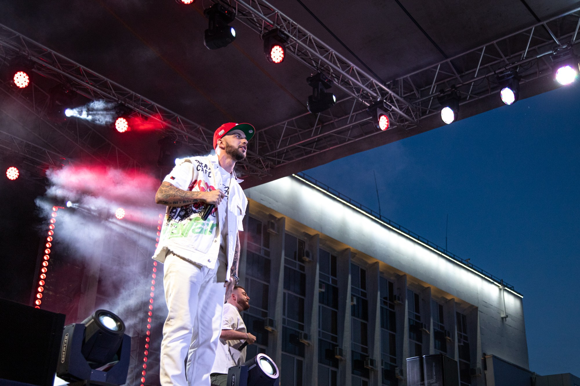 ST. Репортажный, промышленный и маркетплейс-фотограф Дмитрий Чернат