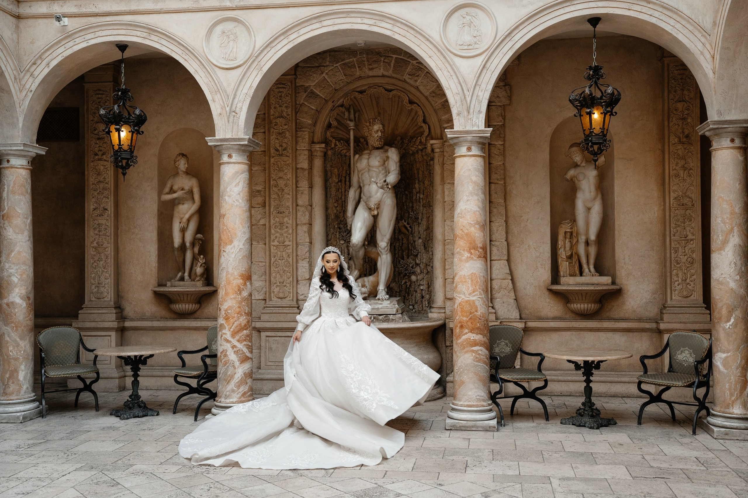 Свадебная фотосессия в ресторане Турандот. Свадебный и семейный фотограф в Москве Светлана Зоткина