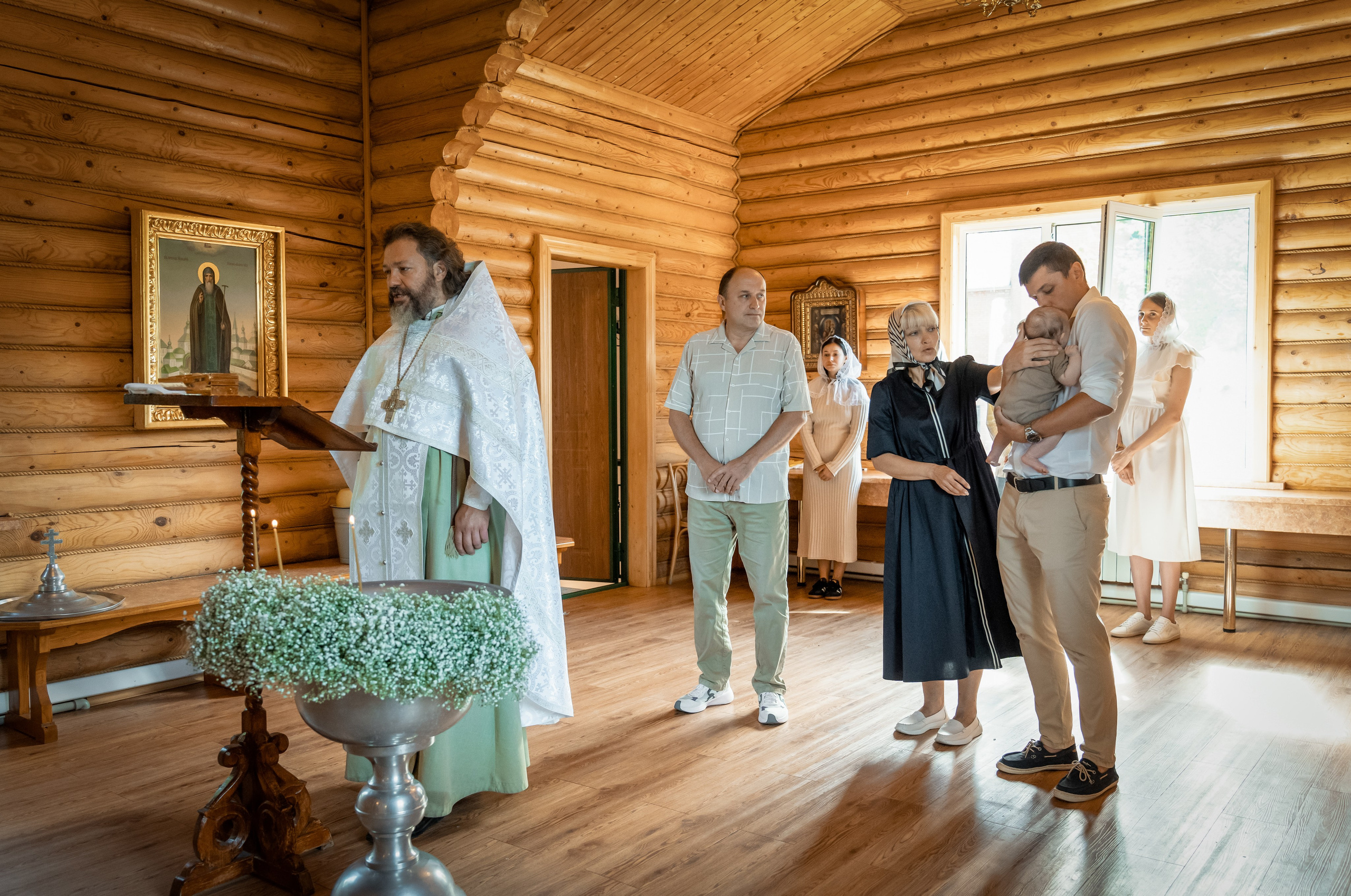 Крещение Авроры в храме 12 апостолов. Фотограф на Крещение Тула и Венчание в Туле, детский и семейный фотограф