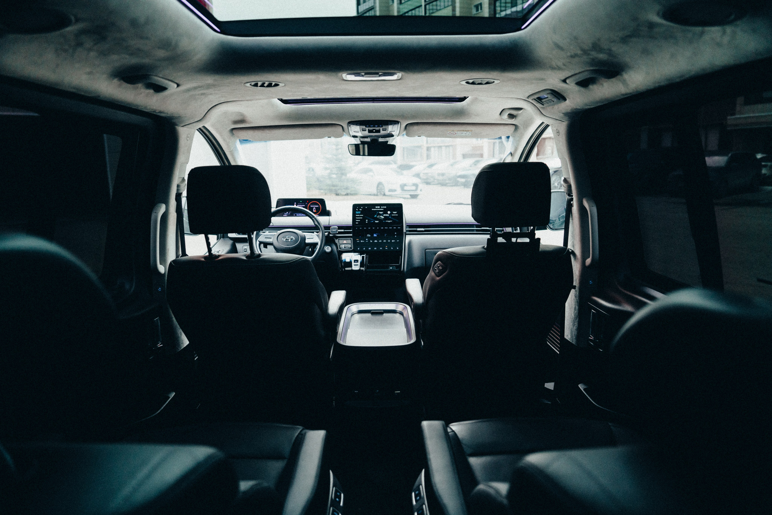 Hyundai Staria. Идеальные портреты для соцсетей — Фотограф Ленар