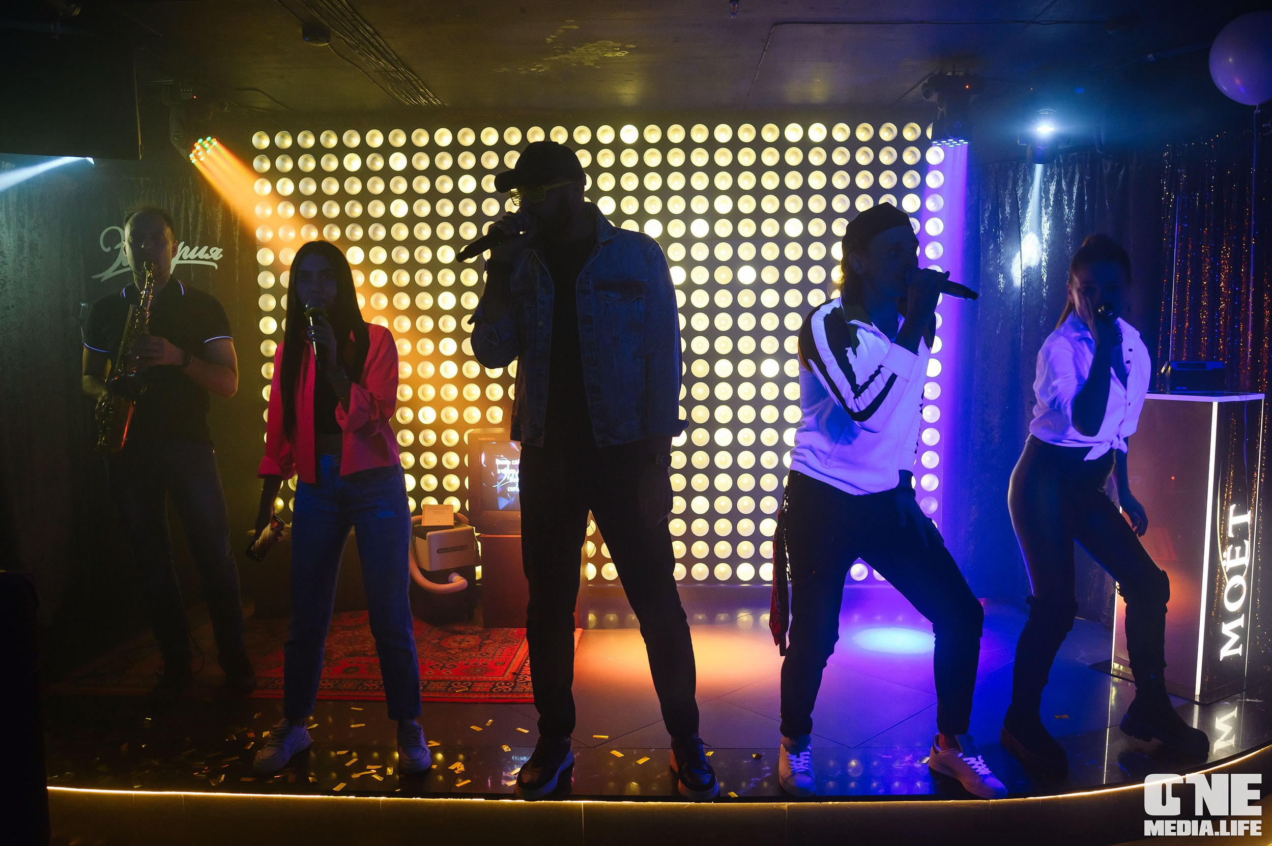 Фоторепортаж из караоке-клуба Эйфория. One Media Life: фоторепортажи, фотоотчеты с мероприятий и заведений