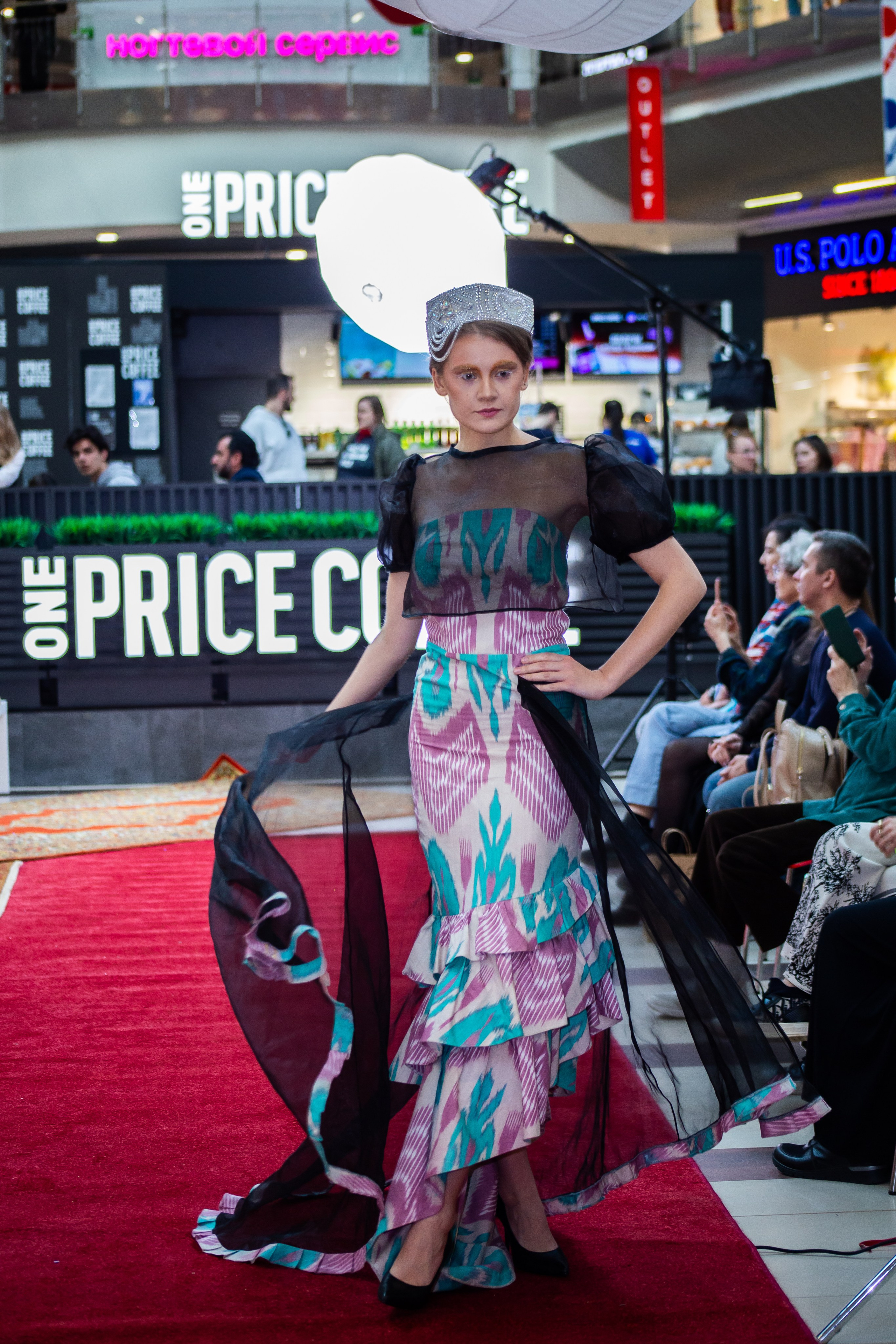 Дефиле. Художественный и репортажный фотограф в Санкт-Петербурге Виктория Никитина