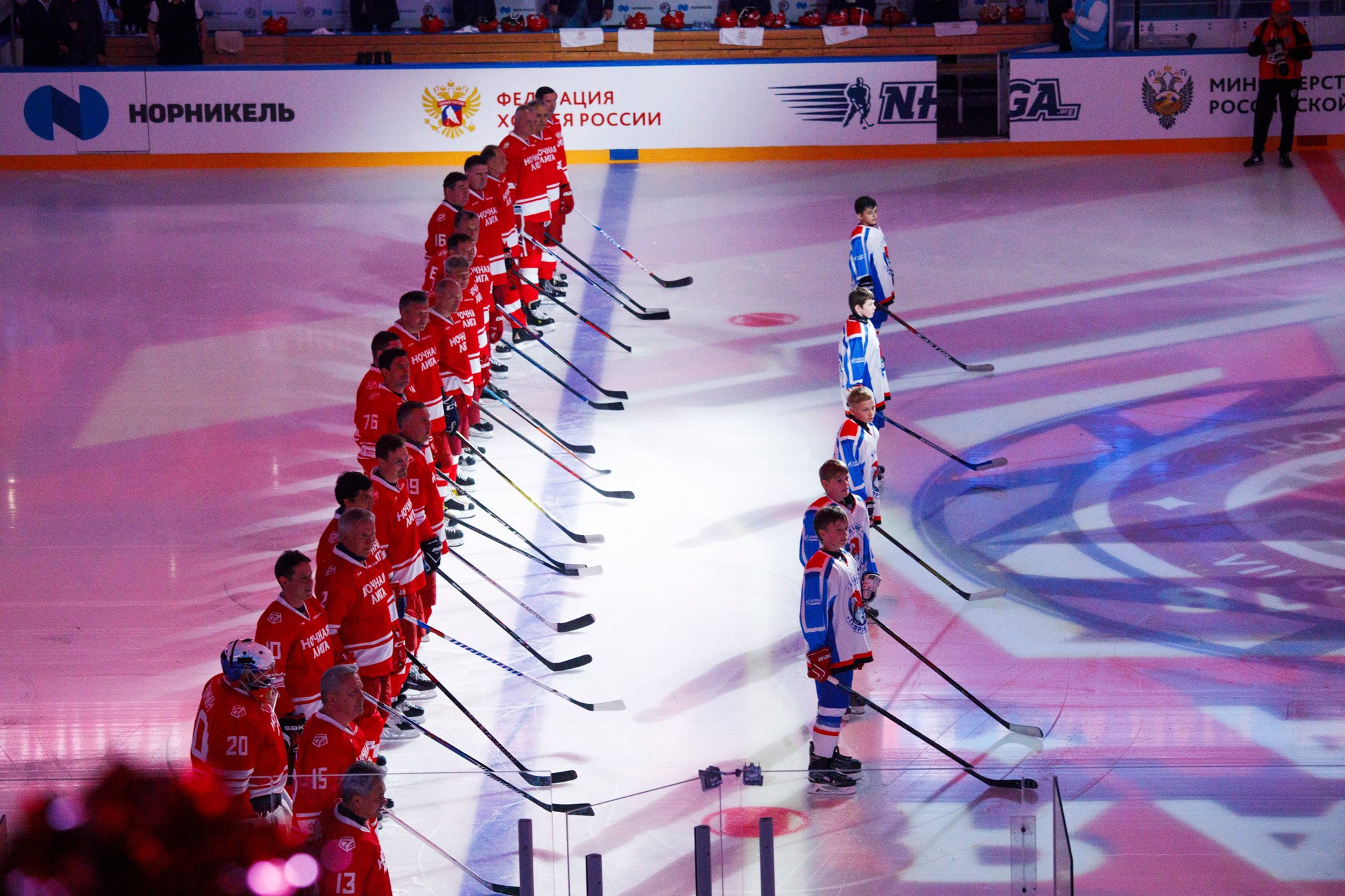 Ночная Хоккейная Лига. Репортажный и постановочный Наталья Санникова