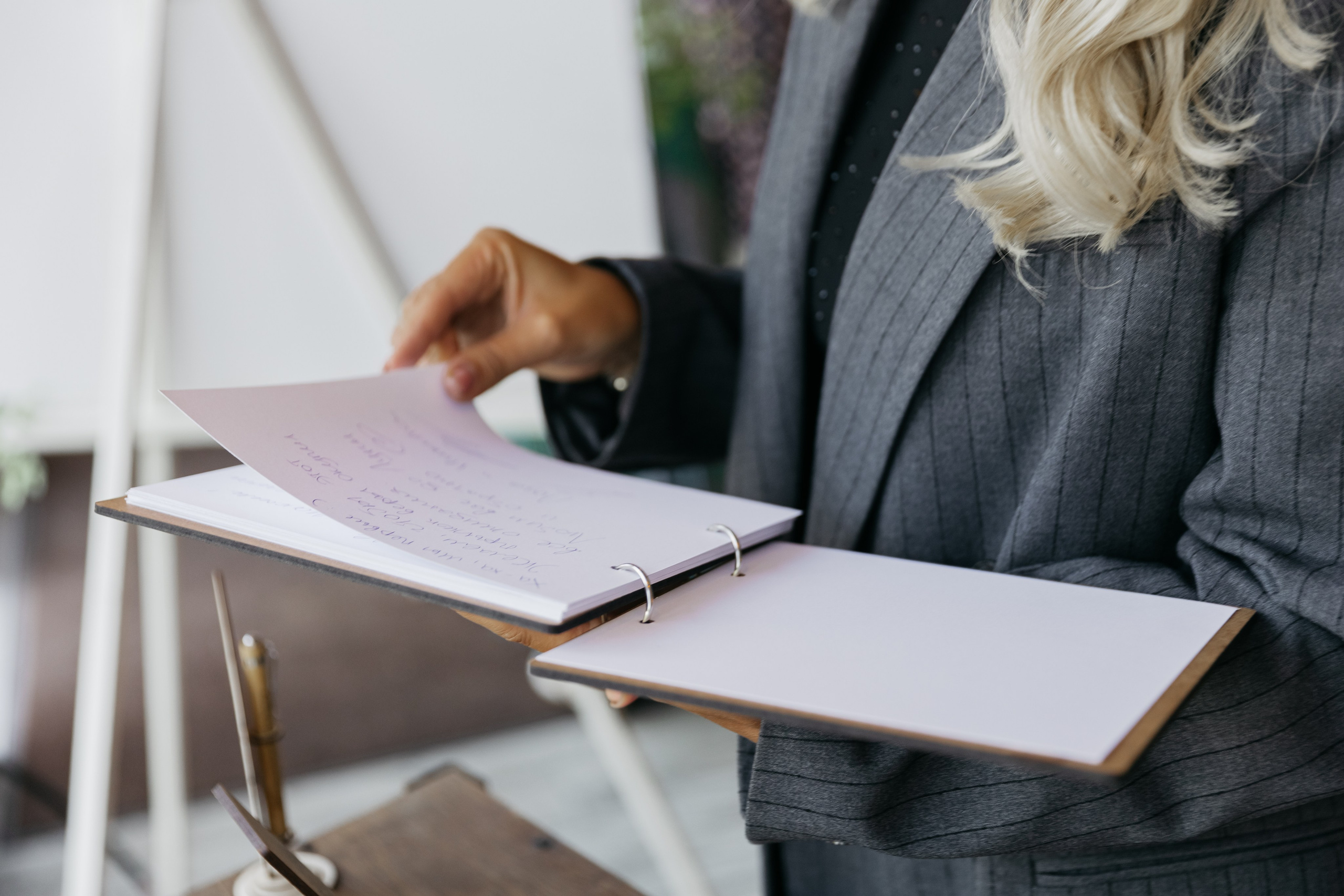 История лесных бусинок. Свадебный фотограф в Санкт-Петербурге