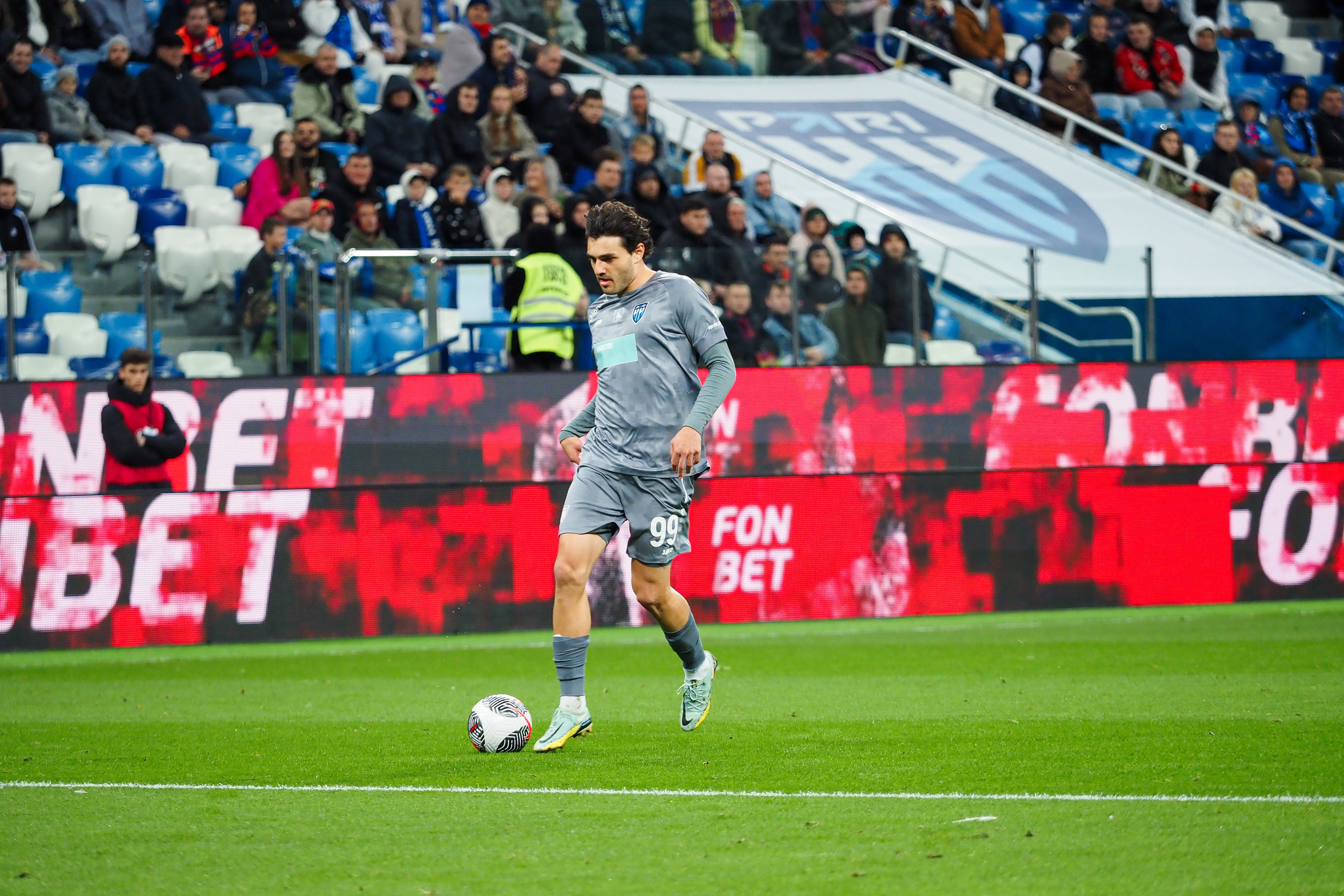 Футбол (РПЛ). Репортажный фотограф Алексей Козьмин