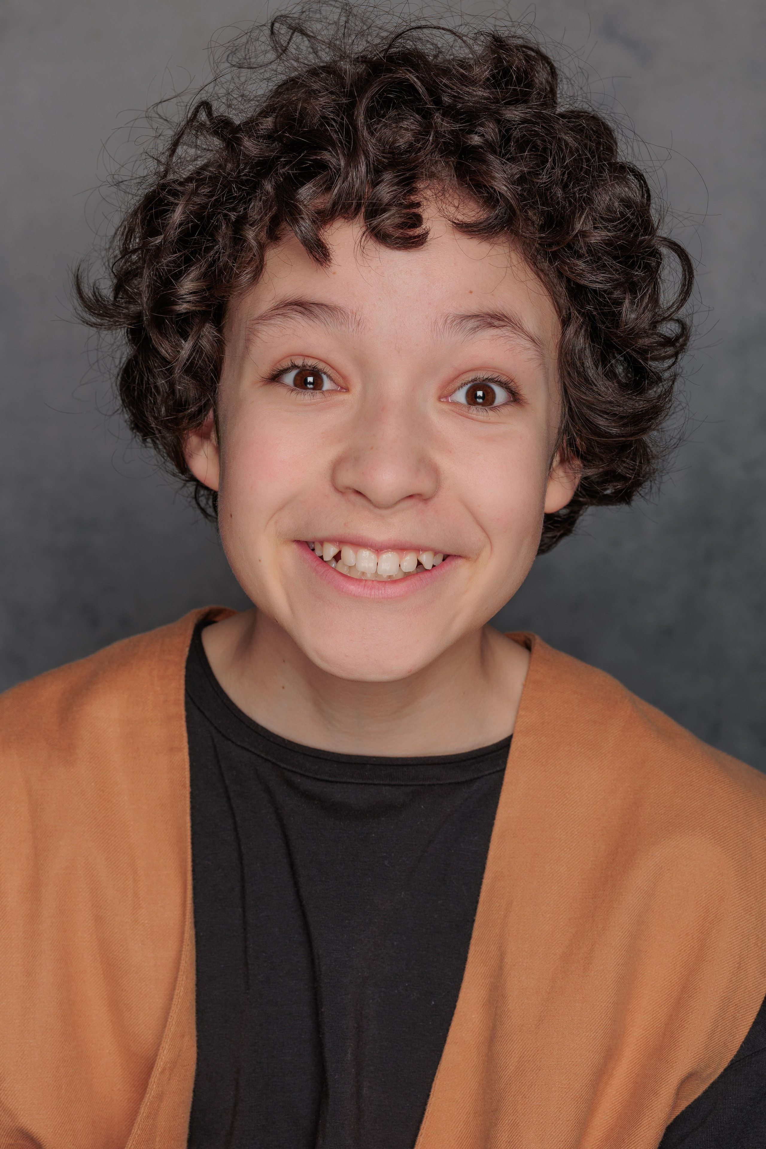 ЛЕОН. Я фотограф из Москвы к Вашим услугам