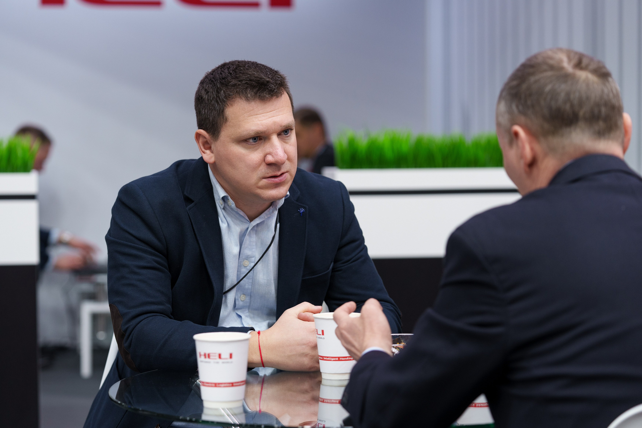 HELI. Стенд в Крокус Экспо. Фотограф Саша Блюз