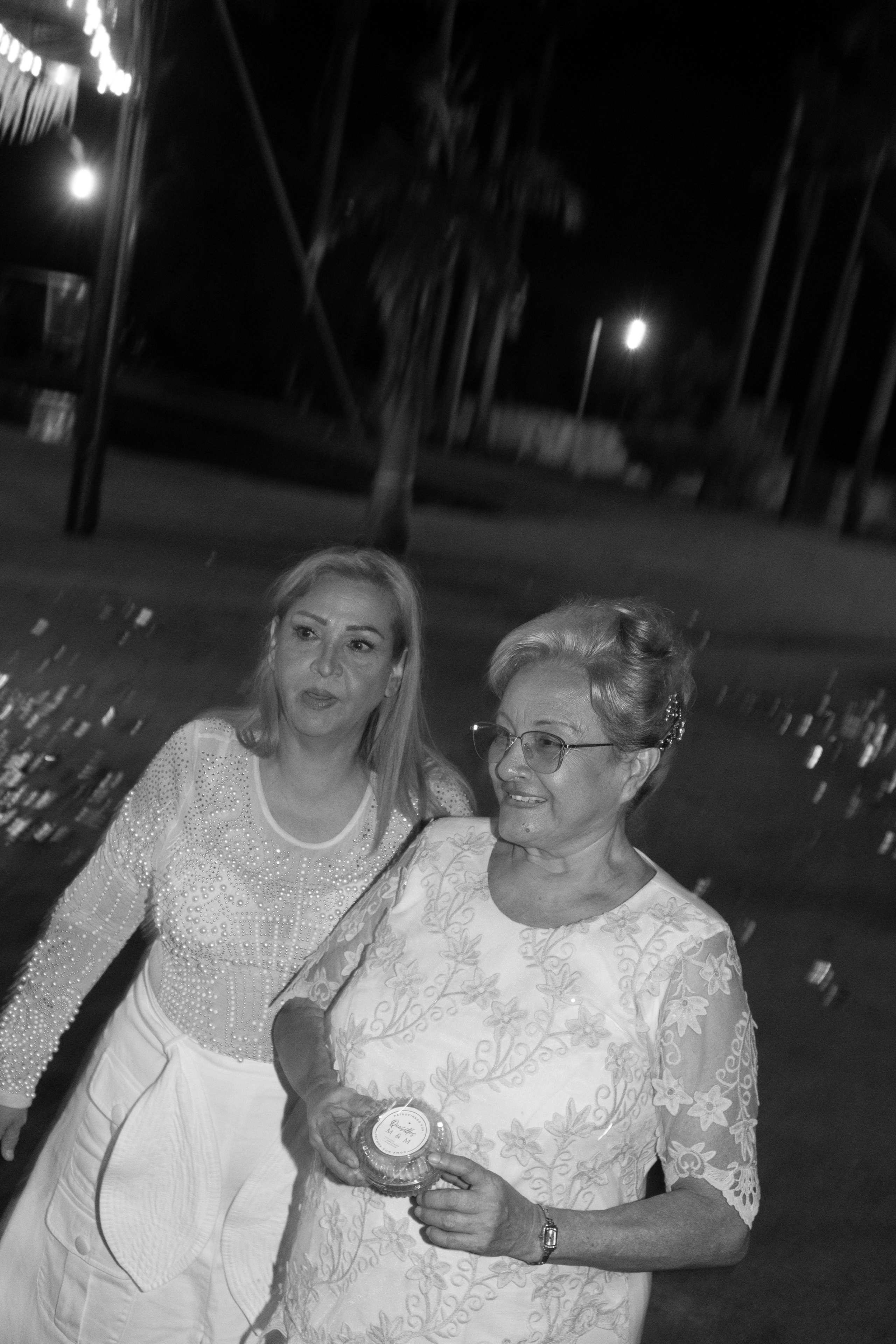 Carola & Gerson. Wedding Photographer in Barcelona and Medellin