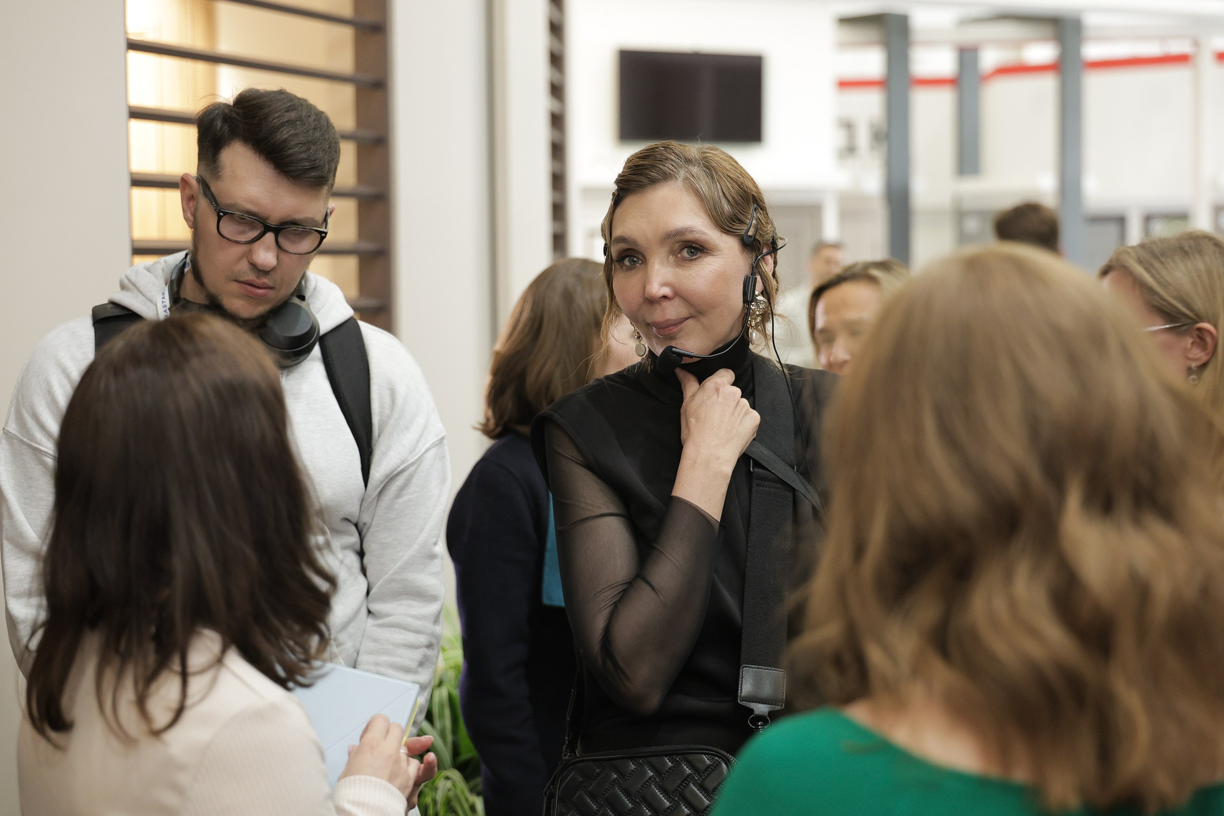 /РЕПОРТАЖ/ Выставка МосБилд. 2024. Свадебный фотограф Великий Новгород Станислав Кособудский