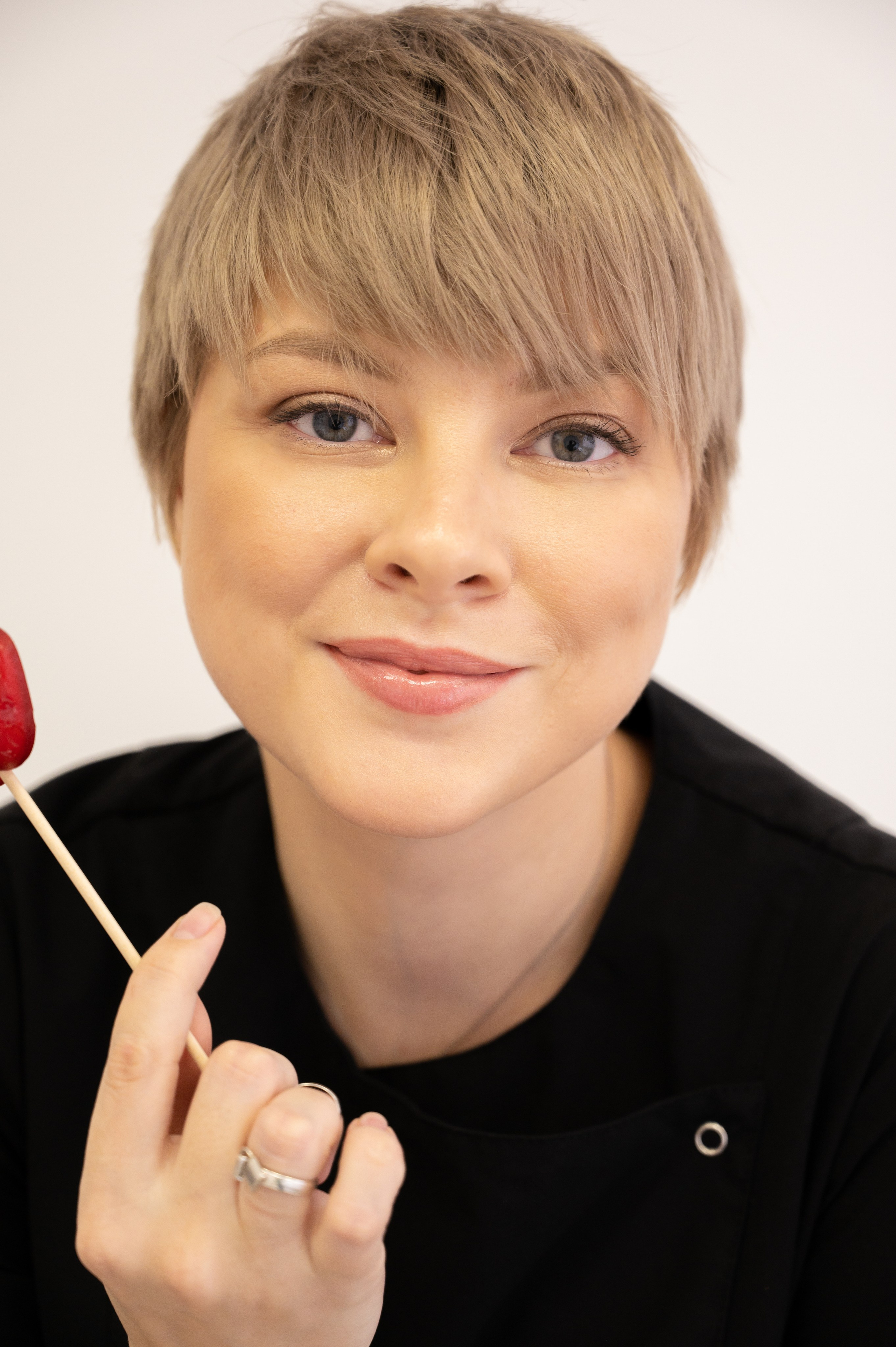 Permanent Makeup Content. NL