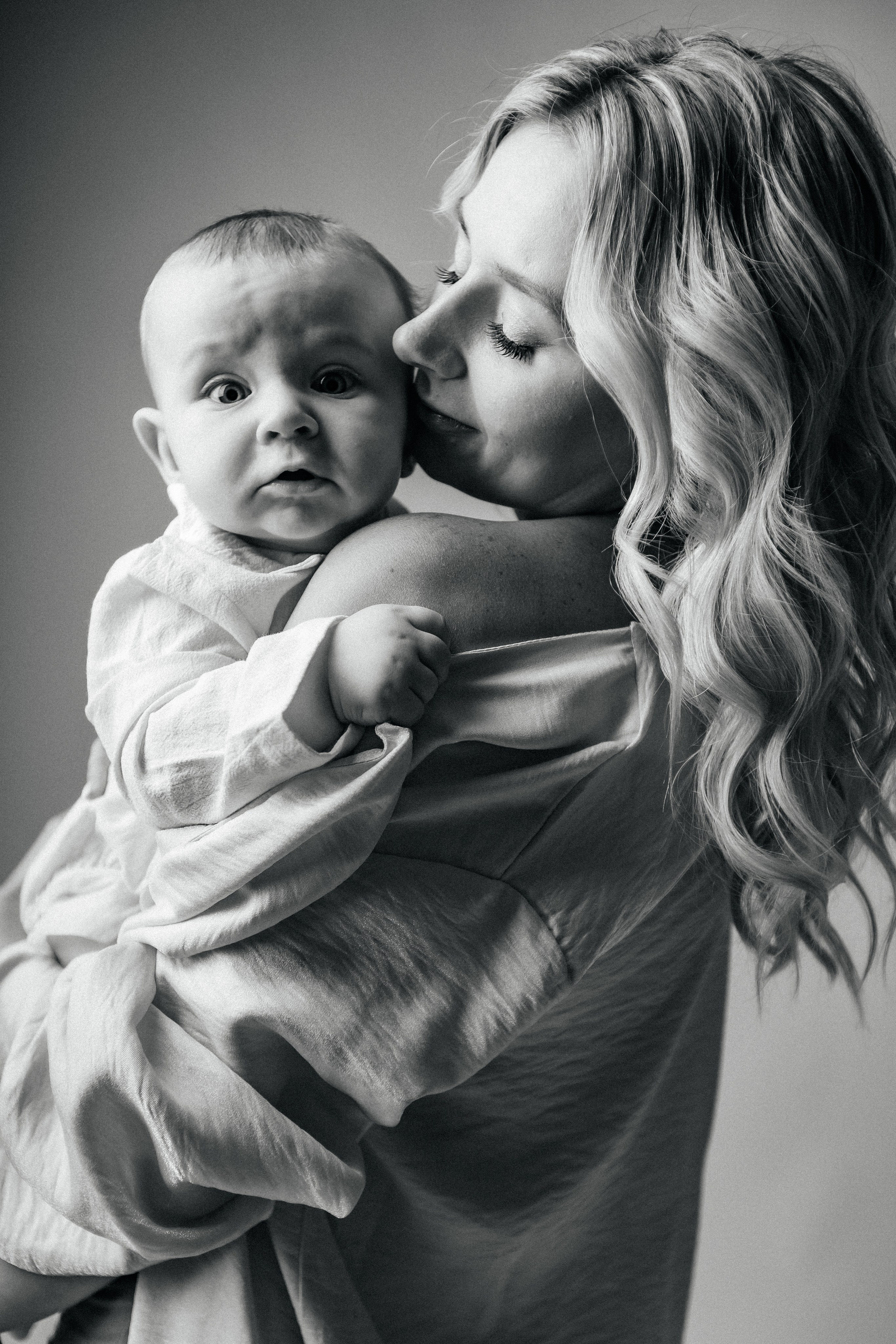 Мама и малыш. Колесникова Татьяна. Фотограф новорожденных Щёлково, Москва, Королев