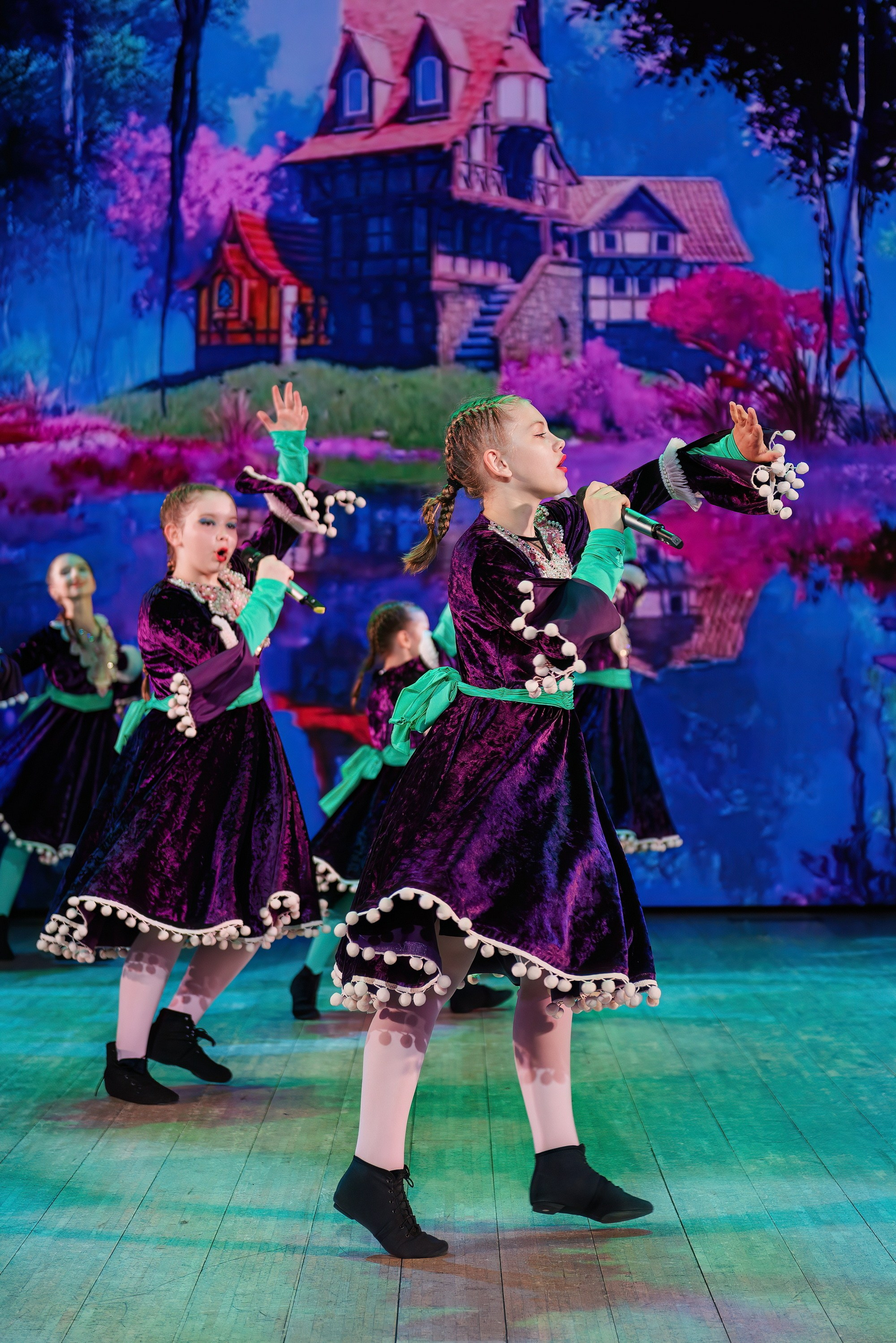 Отчетный концерт Образцового коллектива Алтая театра эстрадной песни «Созвездие». Свадебный и репортажный фотограф Никита Сницарев в Барнауле