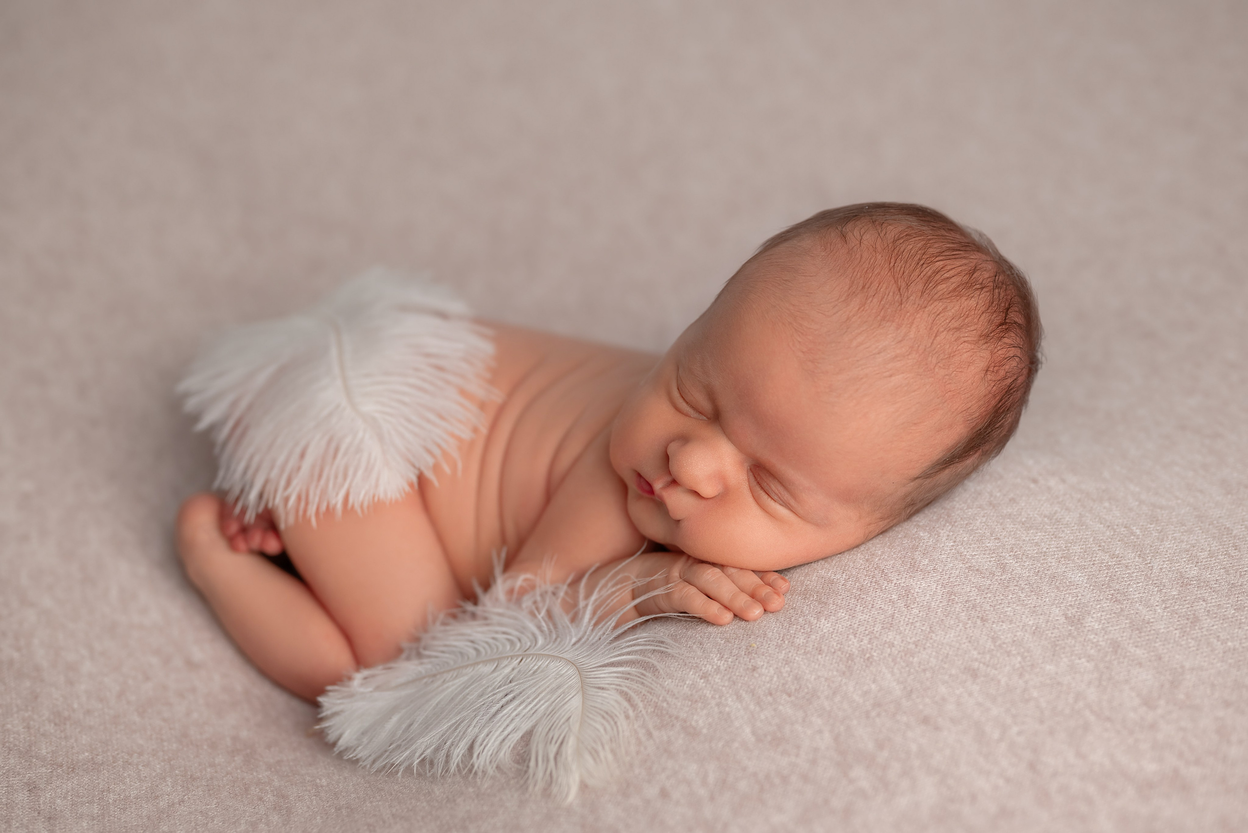 Фотосессия новорожденных в Норильске. Фотограф новорожденных в Норильске Виктория Шагалиева