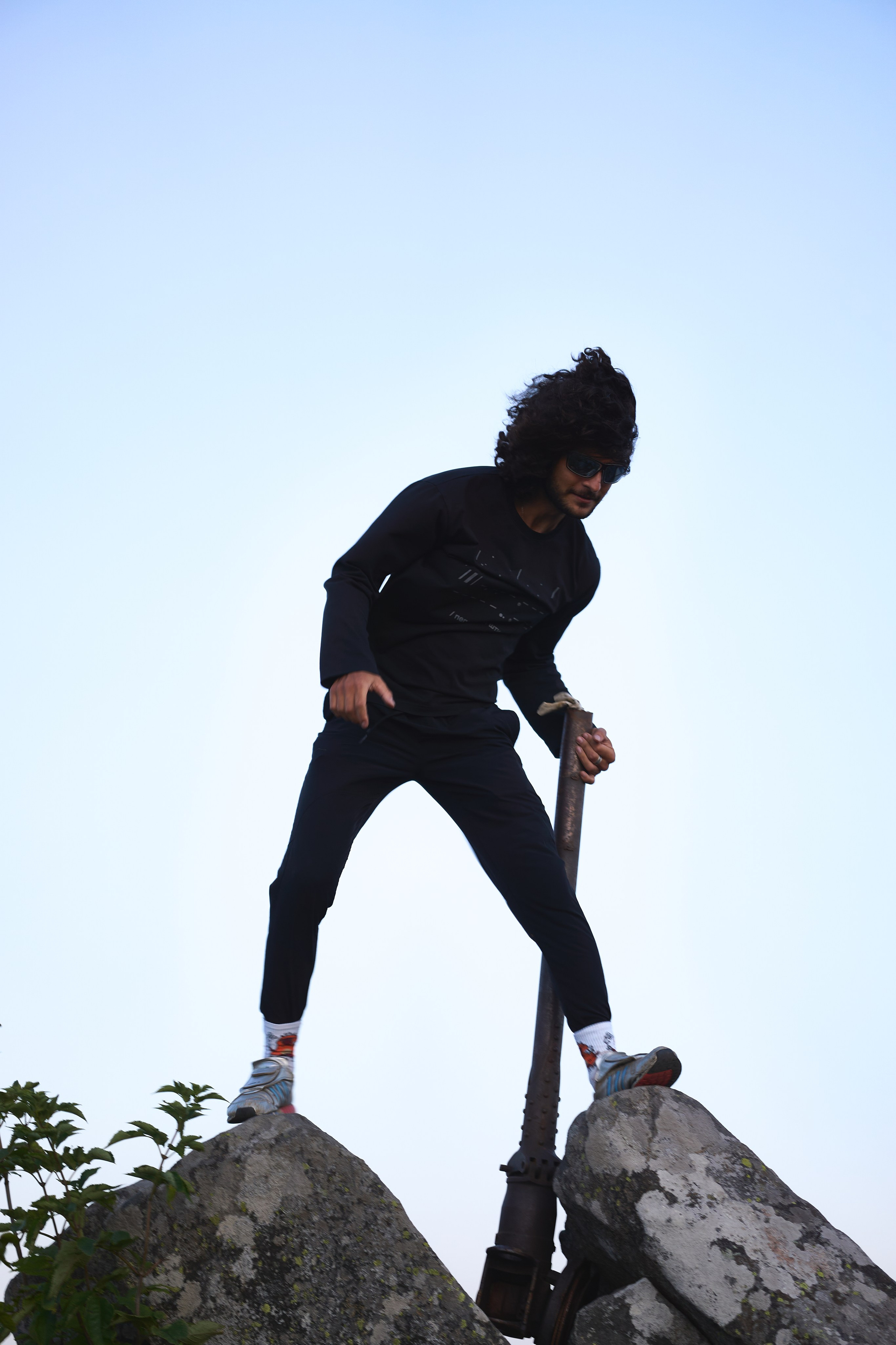 Репортаж трекинга тур группы. Фэшн-фотография и портреты в Владивостоке. Превращаю съёмку в повествование — создаю образы с сюжетом, которые остаются в памяти