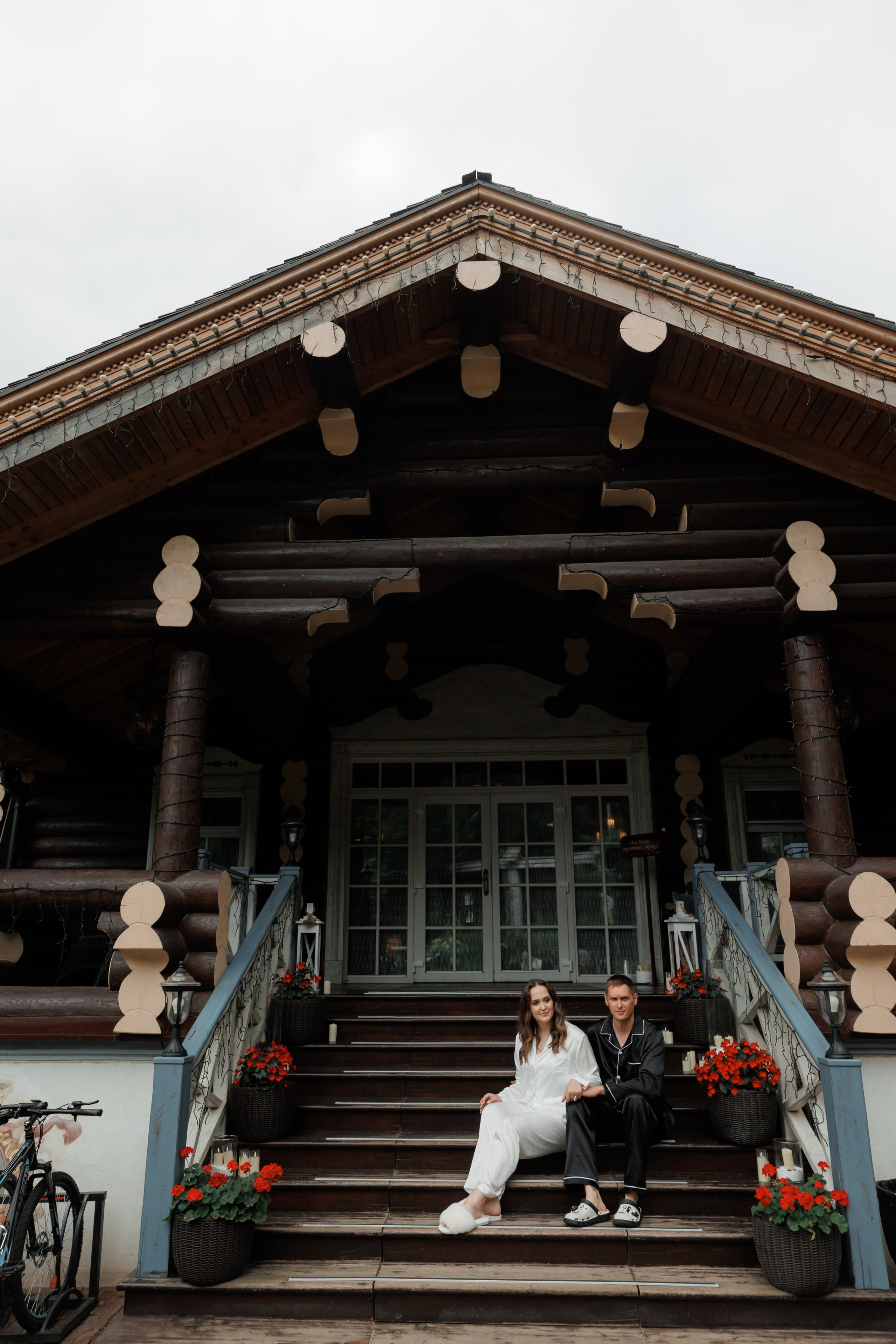 Свадебная фотосессия в отеле Сенешаль. Свадебный и репортажный фотограф (Москва, Королев и другие)