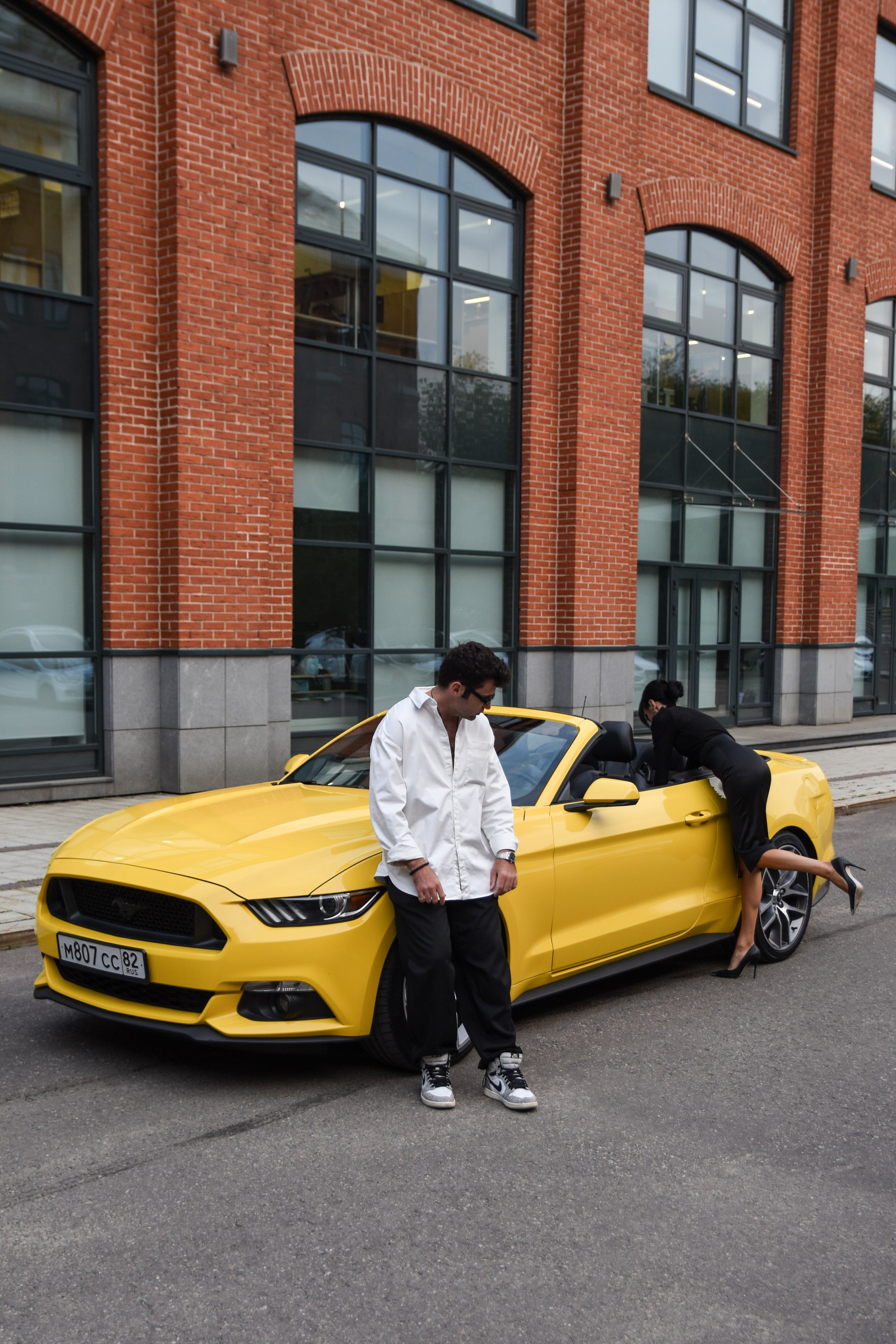 Арма Парк и жёлтый Mustang. Фотограф Лобанов Антон, г. Москва