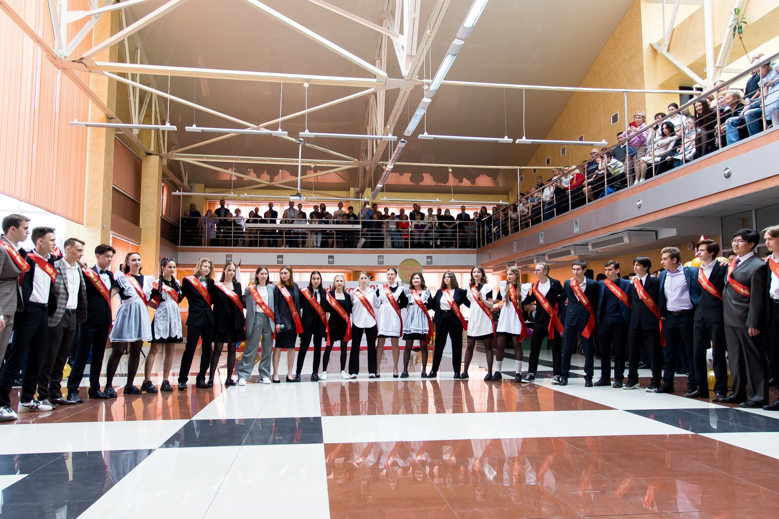 Последний звонок. Фотограф в Иркутске