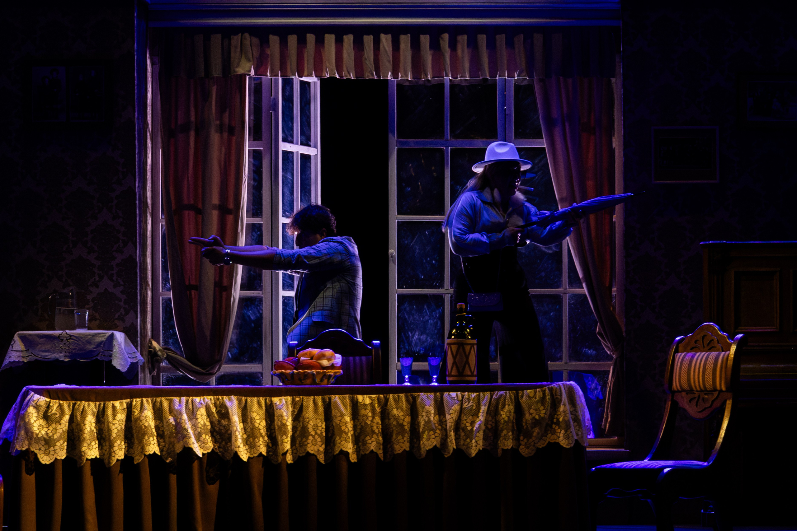 Театр Юного Зрителя «Отчаянные Тетки». Фотограф Марк Файзулин