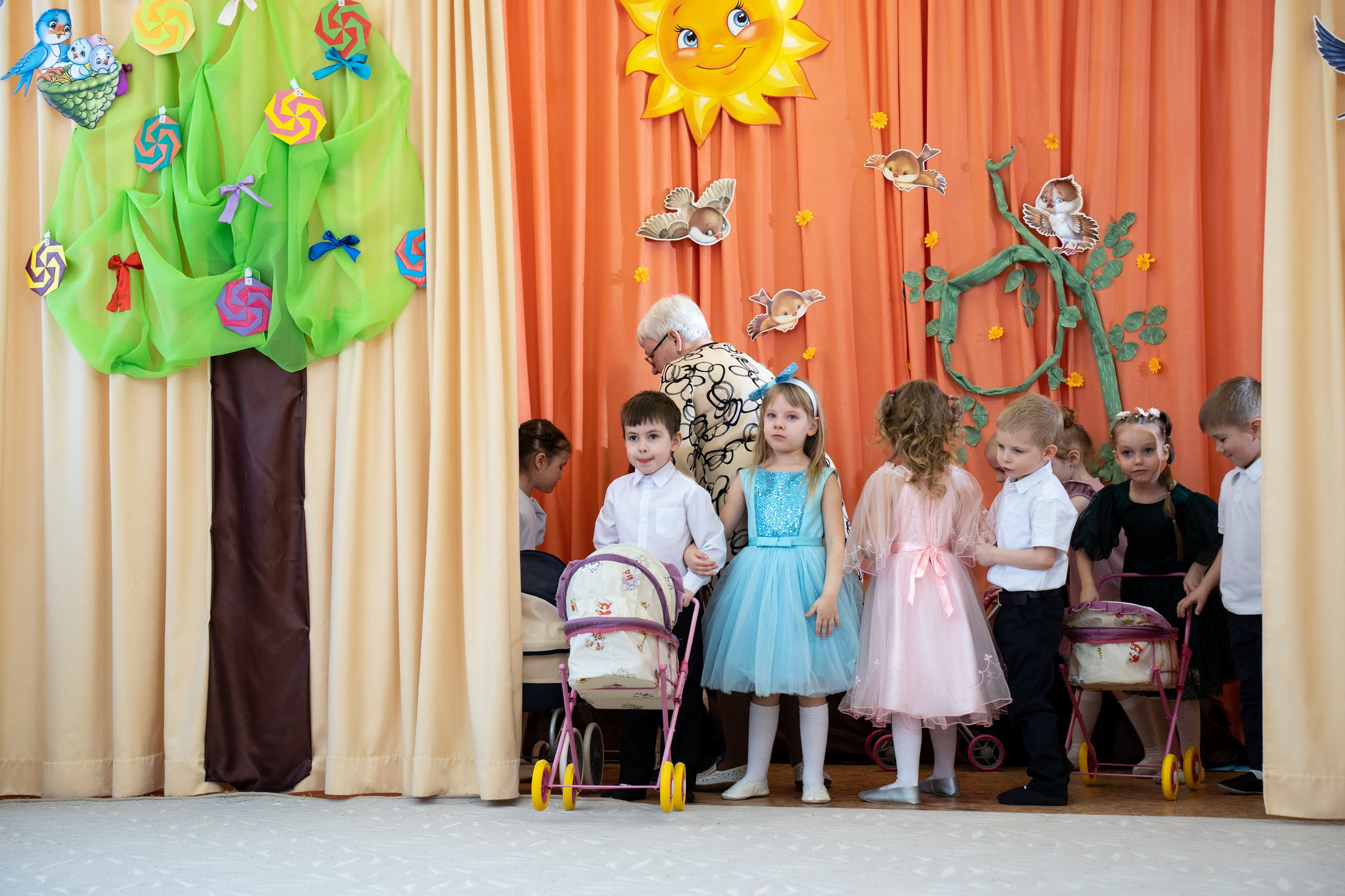 Утренник 8 Марта. Фотостудия «Стрекоза»