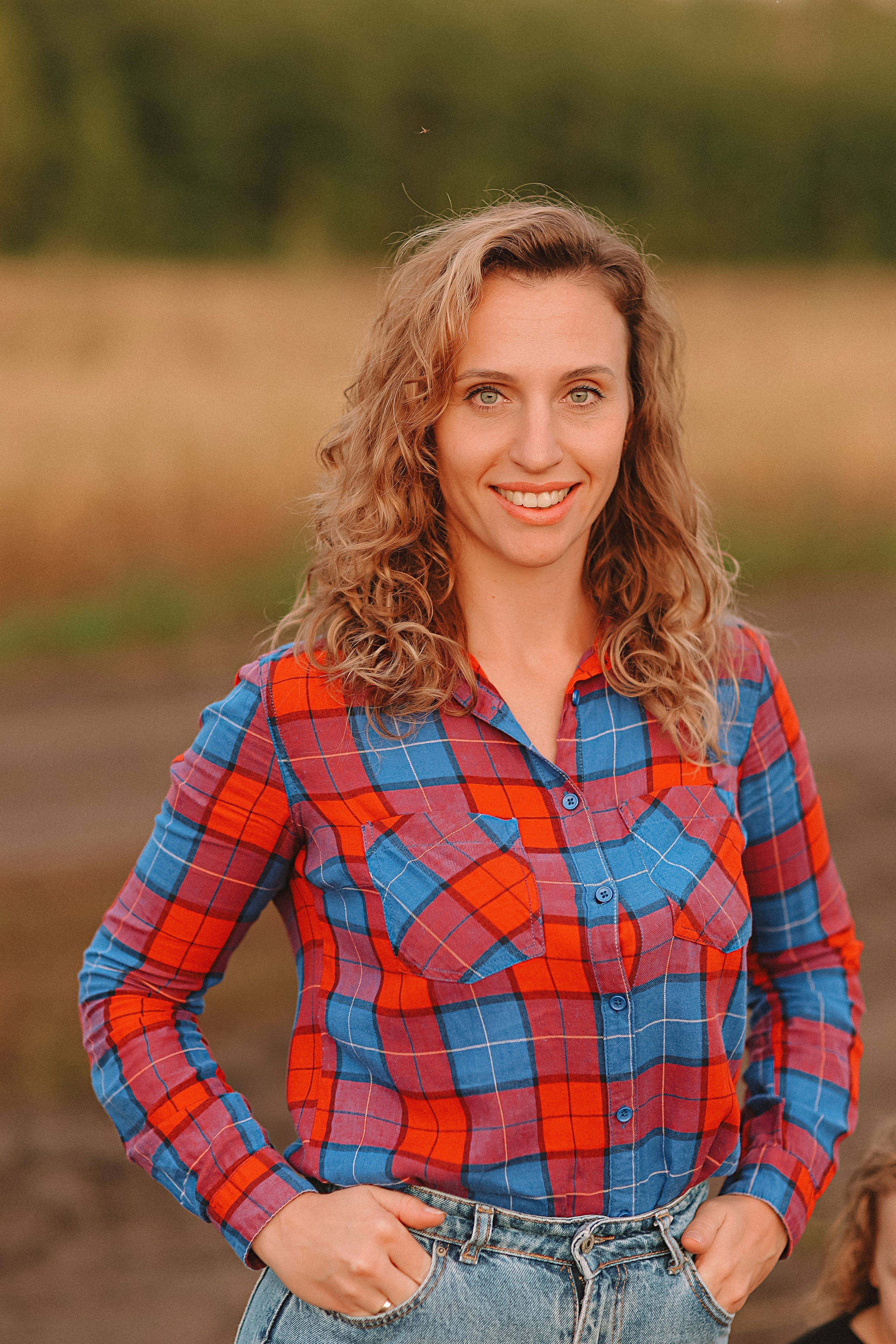 Поле. Семейный фотограф Тюмень, фотограф на роды Салмина Мария