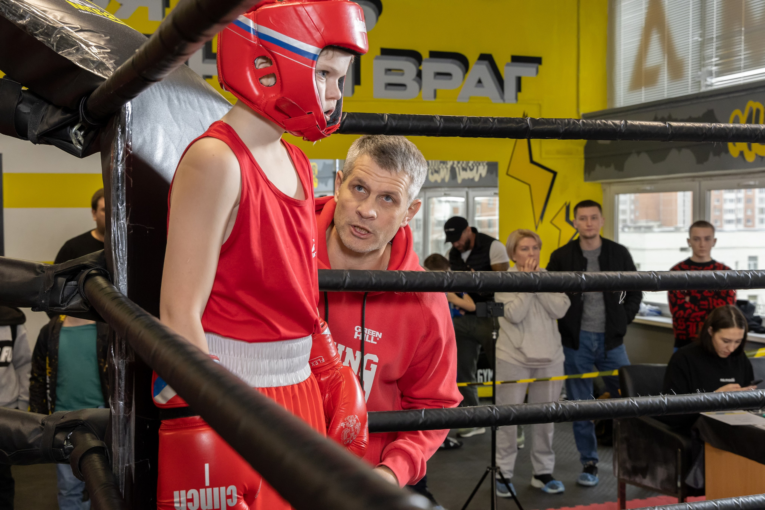 Бокс. Photomantis