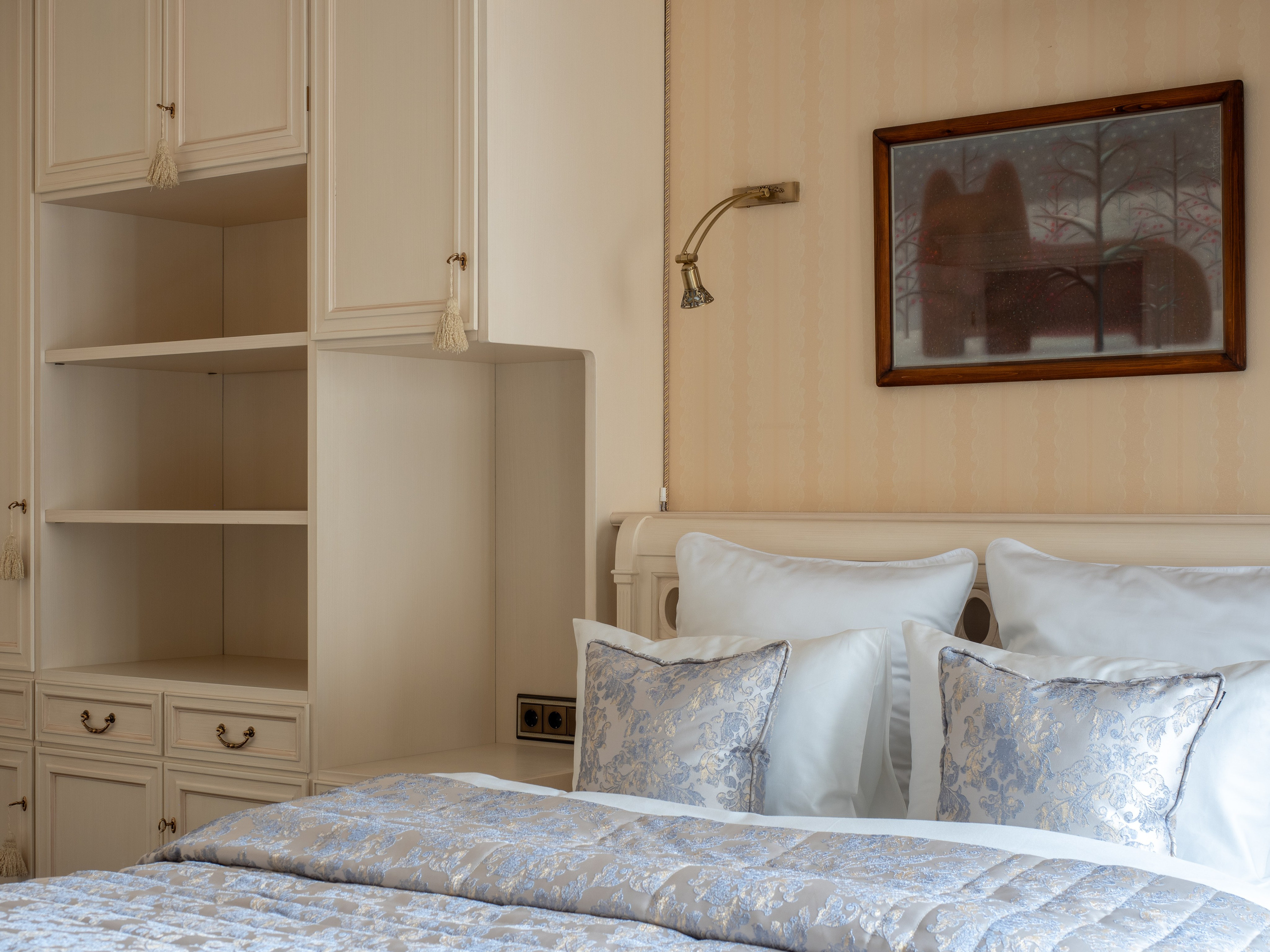 Дом на Воскресенской набережной. Сидоров Артем