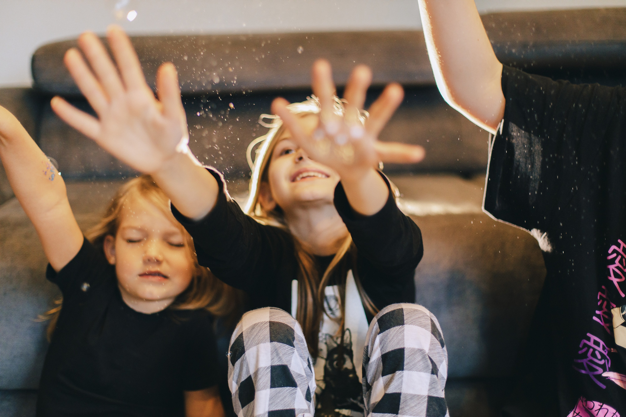 Игорь, Лера, Миля, Ксюша и Аня. Фотограф Таганрог Любимая Надя