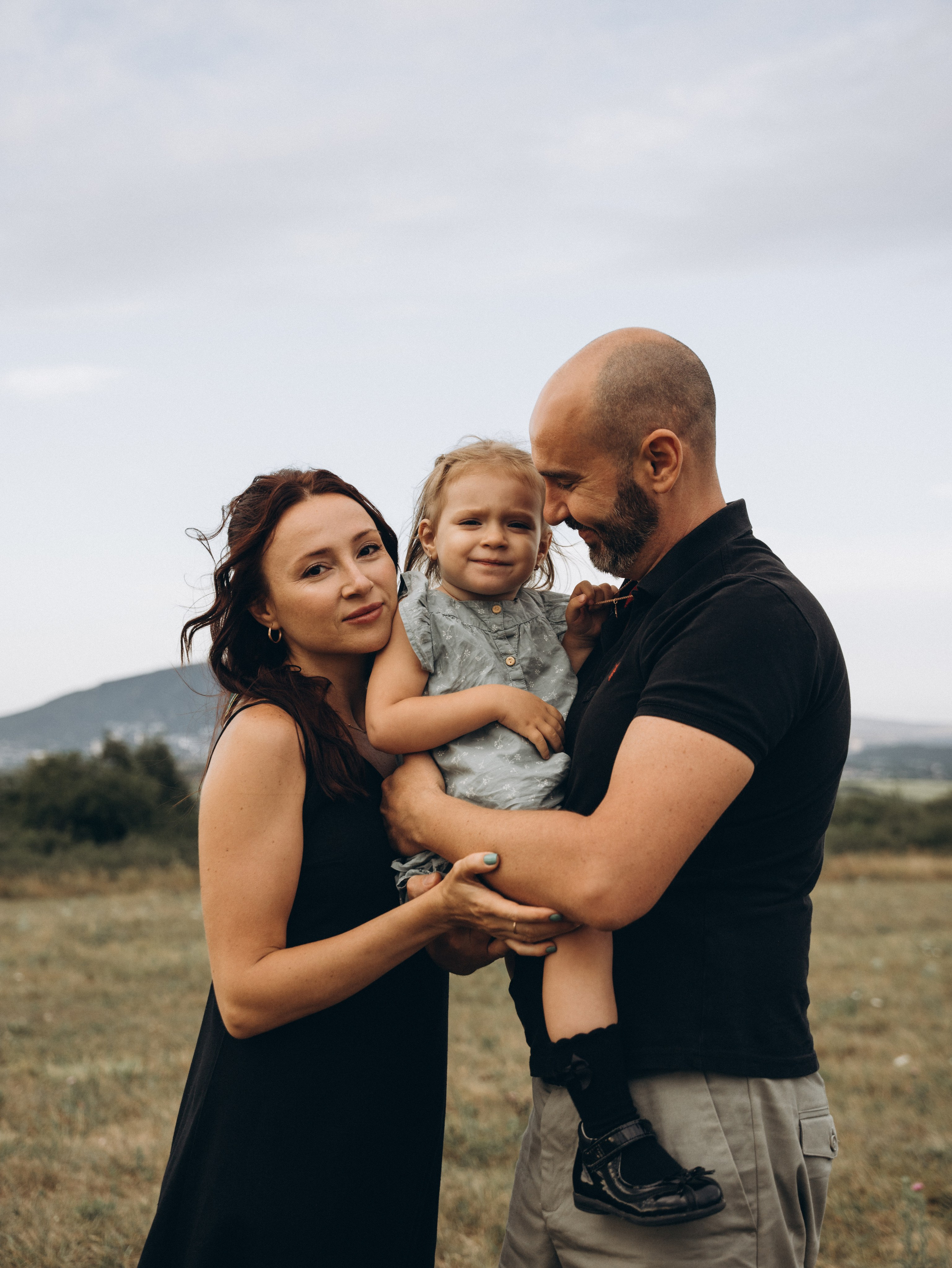 Игорь, Наталья и малышка Николь. Свадебный фотограф Ирина Беляева Пятигорск|Кисловодск|Эльбрус|Домбай