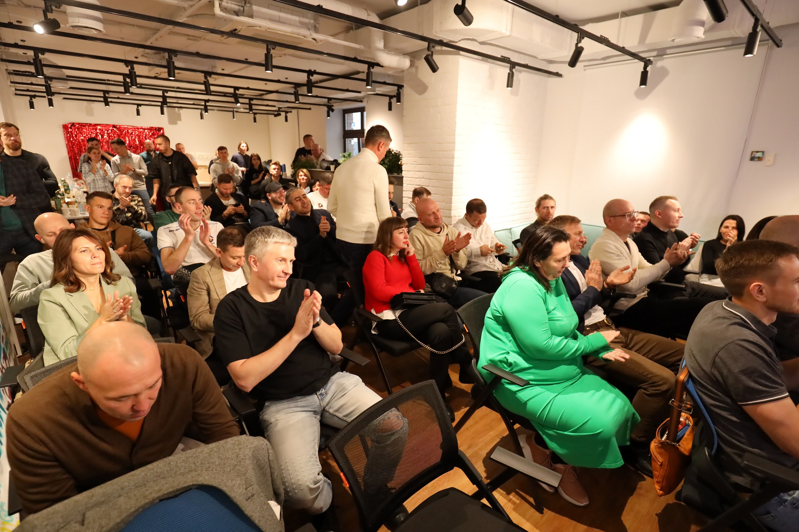 МастерМайнд 1.2. Съемка в студии под ваш запрос, студийные съемки, фотографии архитектурных объектов — Александр Евстигнеев — фотограф Москва