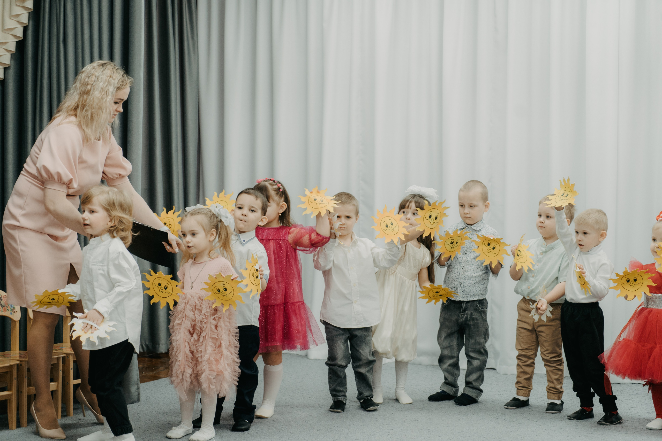 Утренник 8 марта. Семейный lifestyle фотограф в Ростове-на-Дону