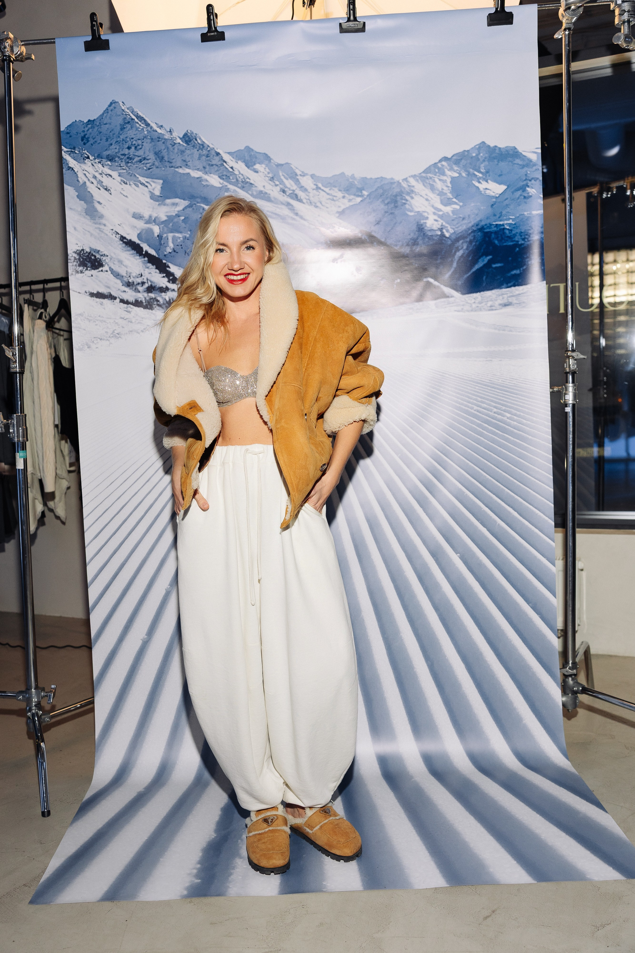 Outfit x YanaBesfamilnaya. Фотограф Олег Коровяков