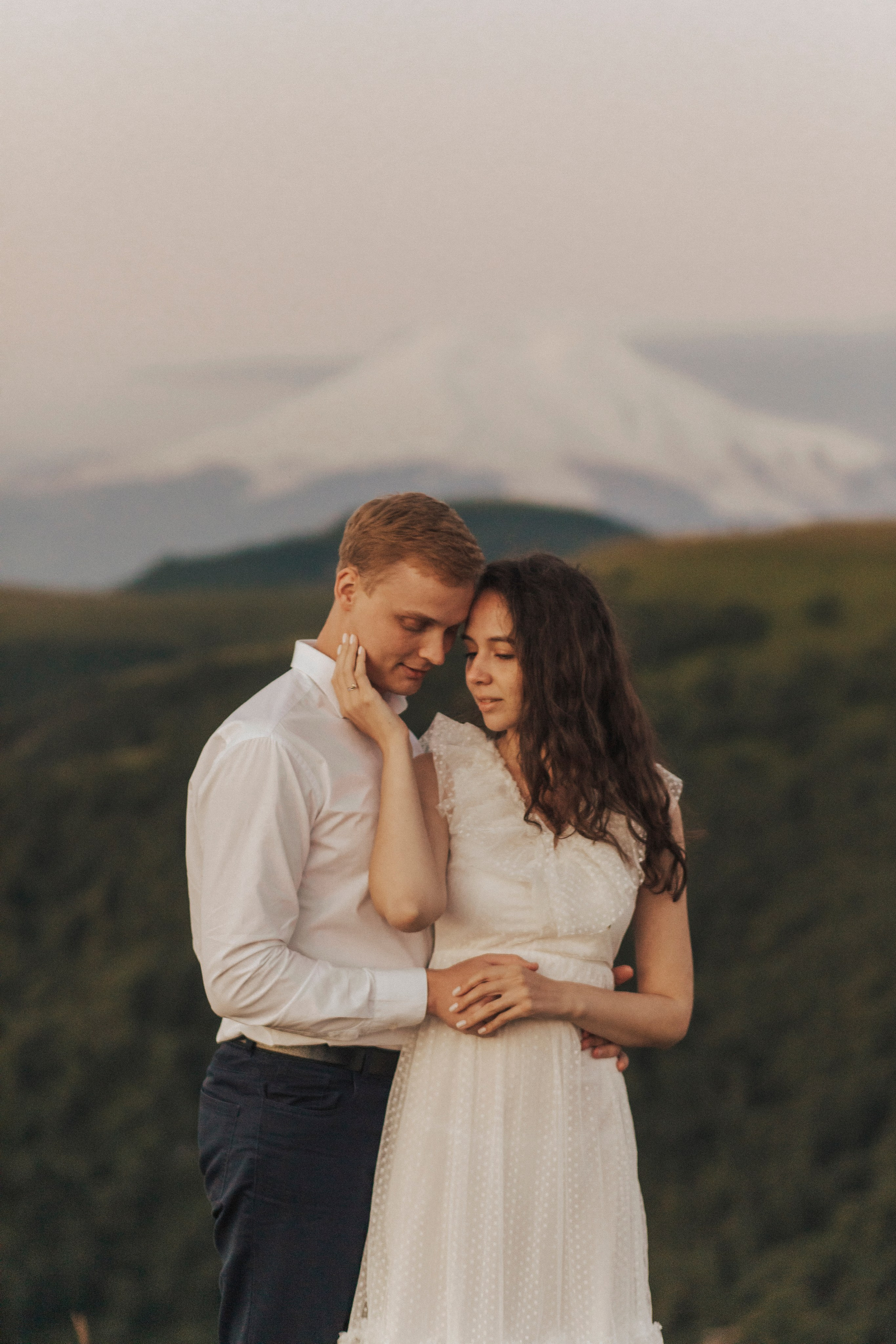 ВСТРЕЧАЯ РАССВЕТ. Фотограф Настя Конник | Пятигорск | Эльбрус | Домбай | Архыз