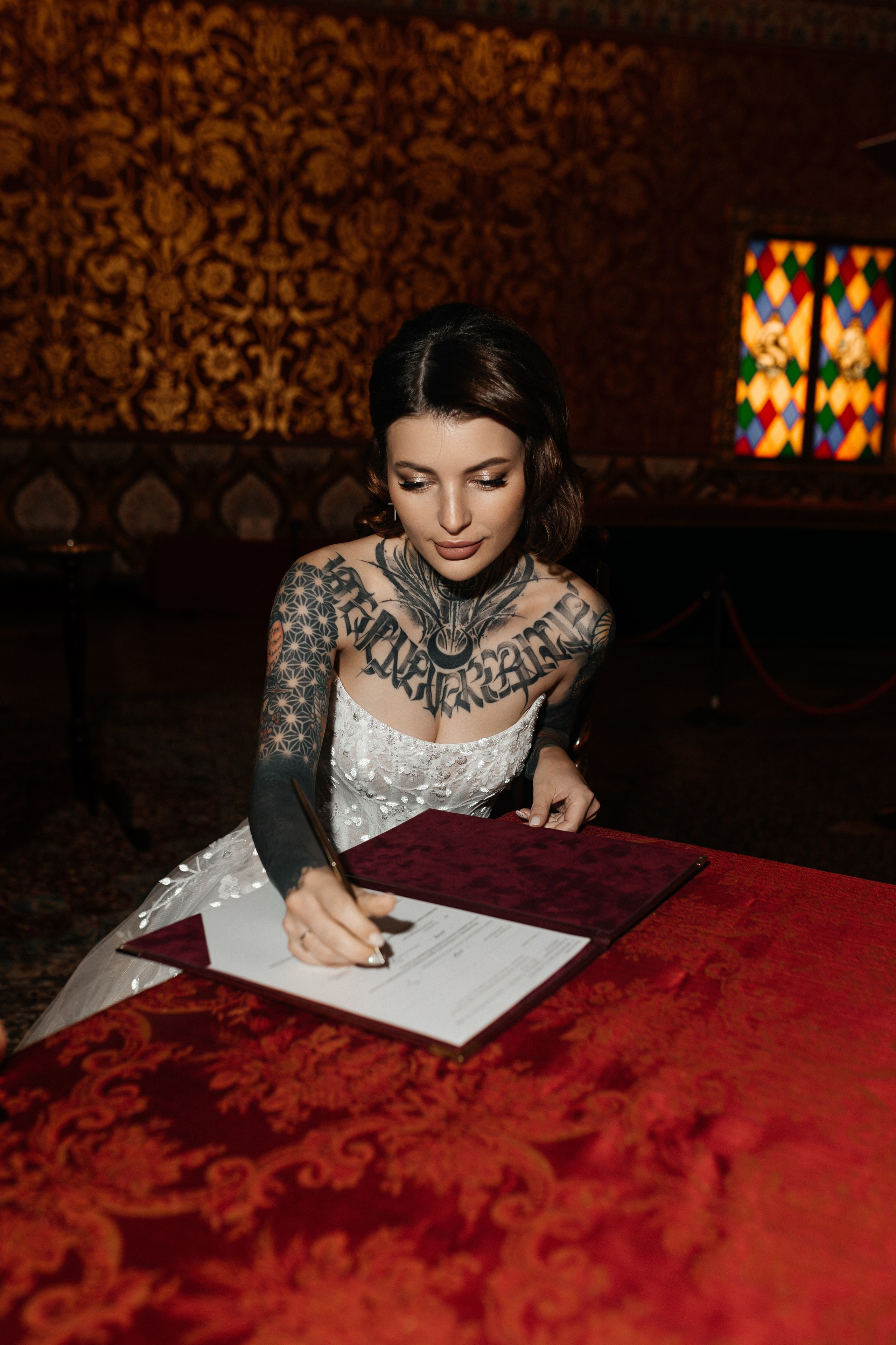 Свадебная фотосессия в Коломенском. Фотограф Наталия Федосова, г. Москва. TG и Instagram @nataliya_raw