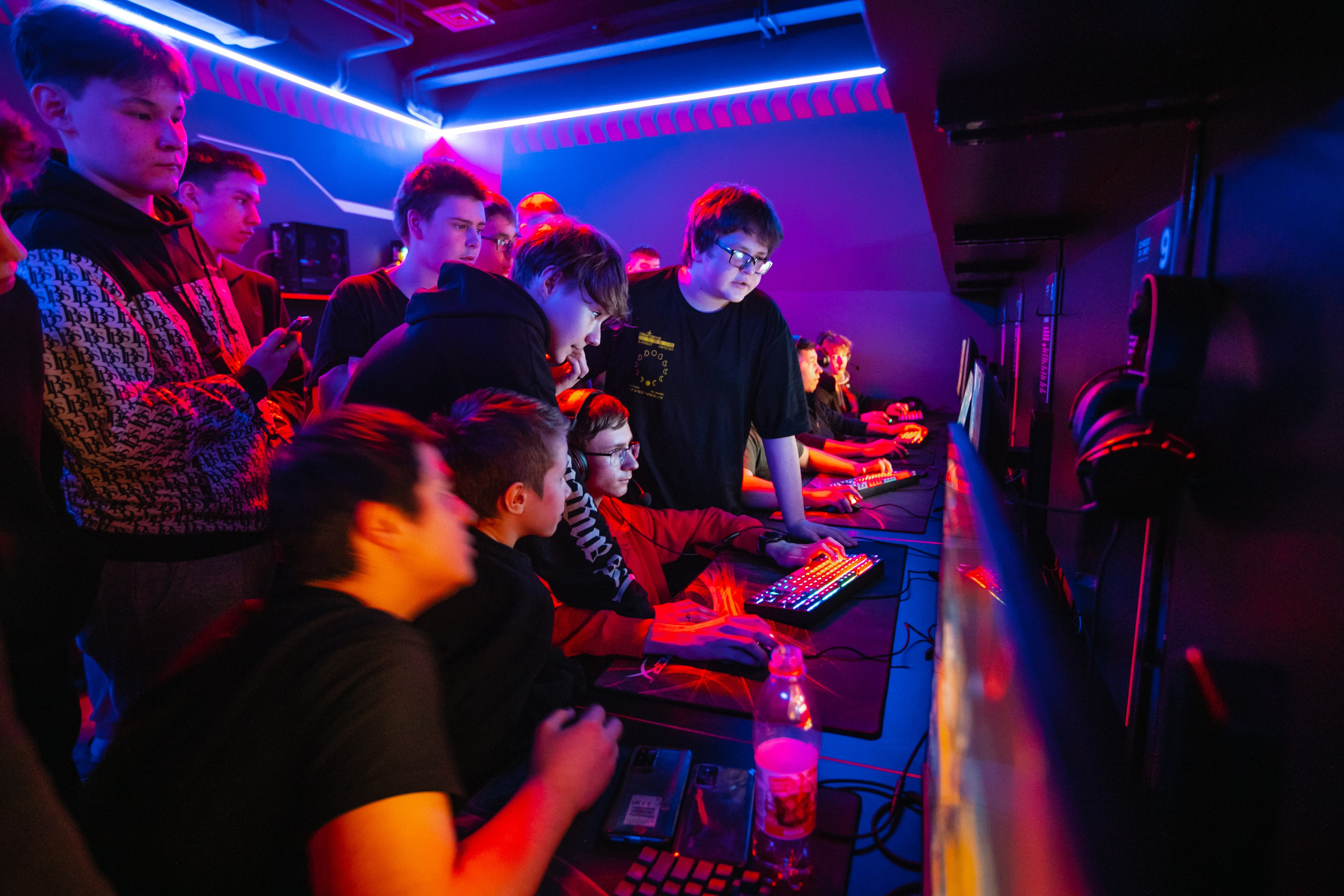 Открытие клуба Checkpoint 2. Роман Урумбаев фотограф Нижневартовск