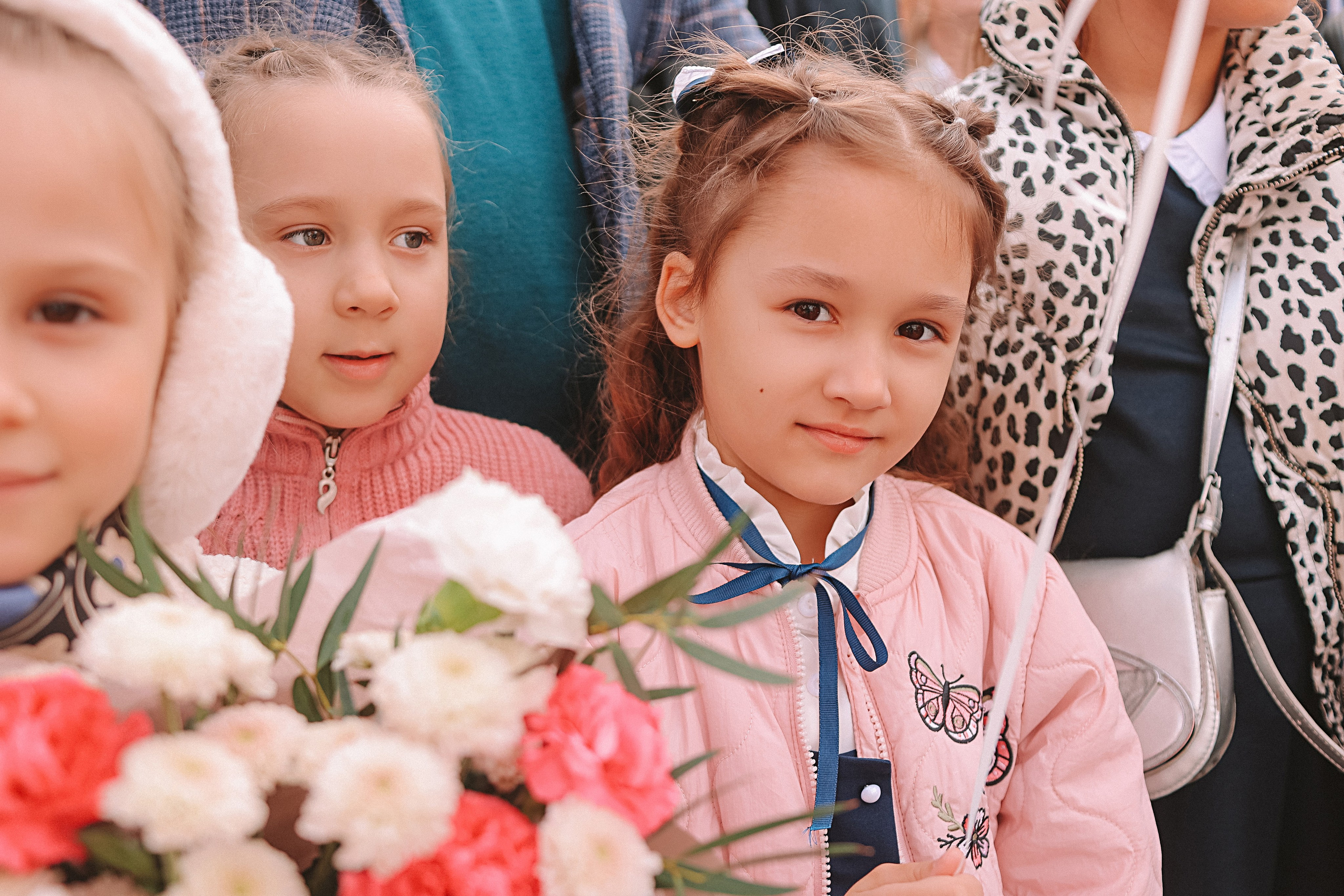 1 сентября линейка+кл час+портреты. Семейный фотограф Тюмень, фотограф на роды Салмина Мария