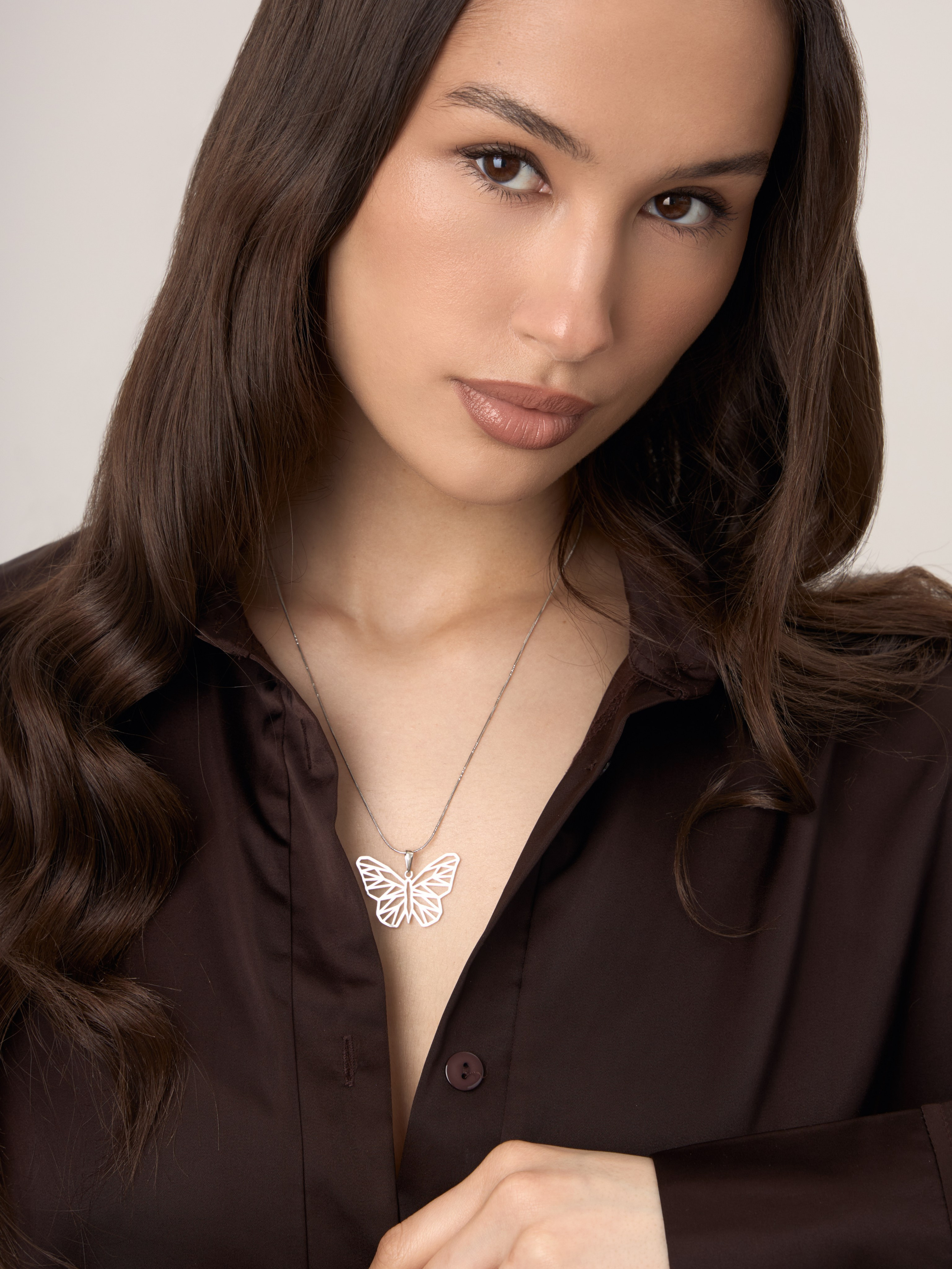 ARTEFACTUM.SHOP. Фотограф для брендов из Санкт-Петербурга Элина Каспаравичюс